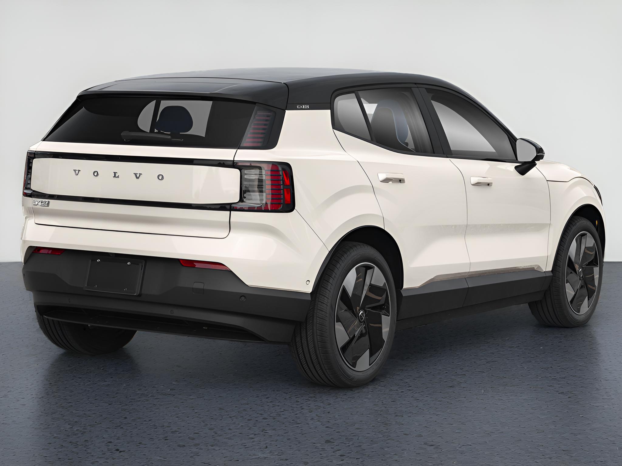 2026 Volvo EX30 Twin Motor Cross Country Ultra