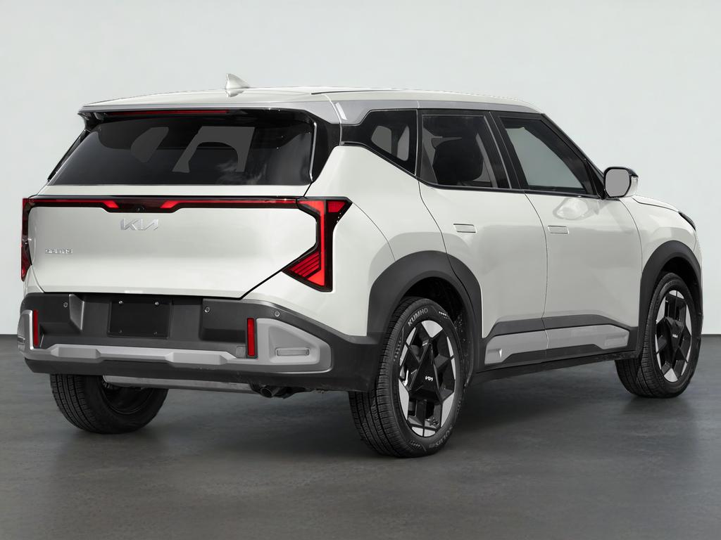 2027 Kia SELTOS EX