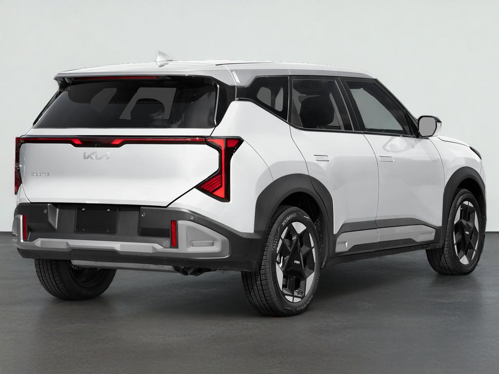 2027 Kia SELTOS EX