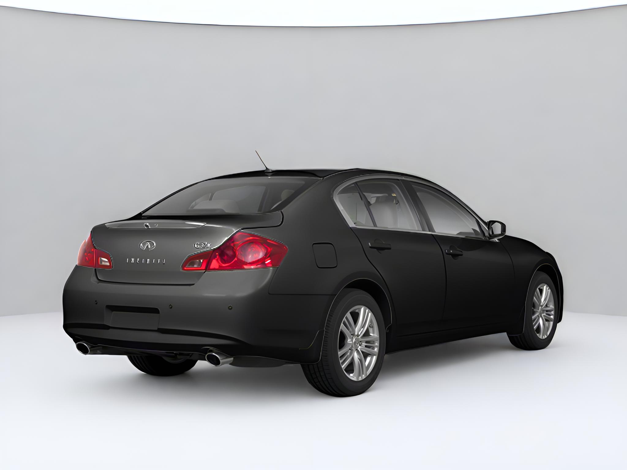 2011 INFINITI G37 Sedan x AWD