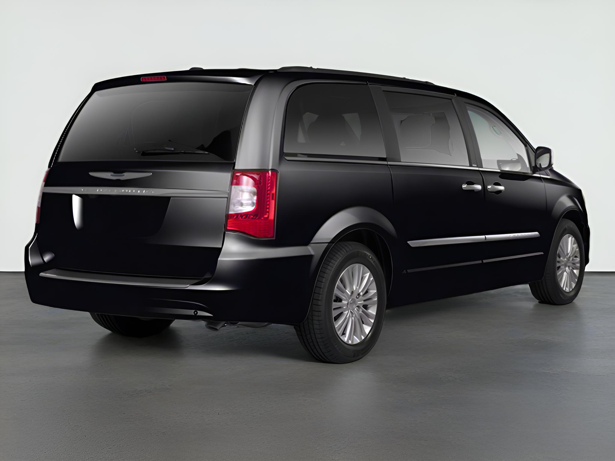 2012 Chrysler Town & Country Touring