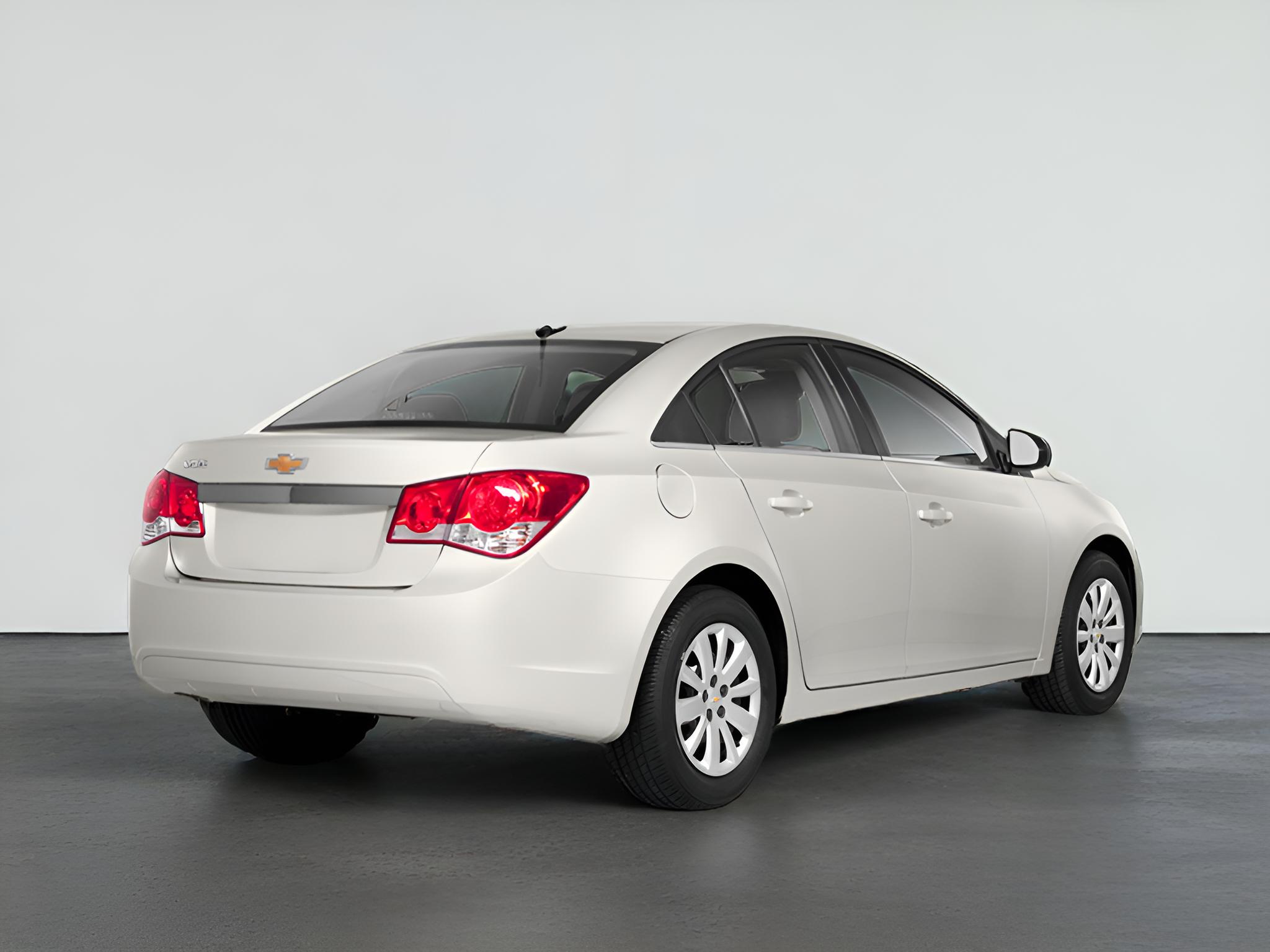 2013 Chevrolet Cruze LS