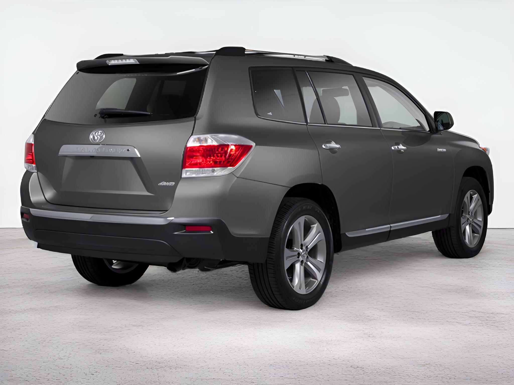 2013 Toyota Highlander 4WD 4dr V6 (Natl)