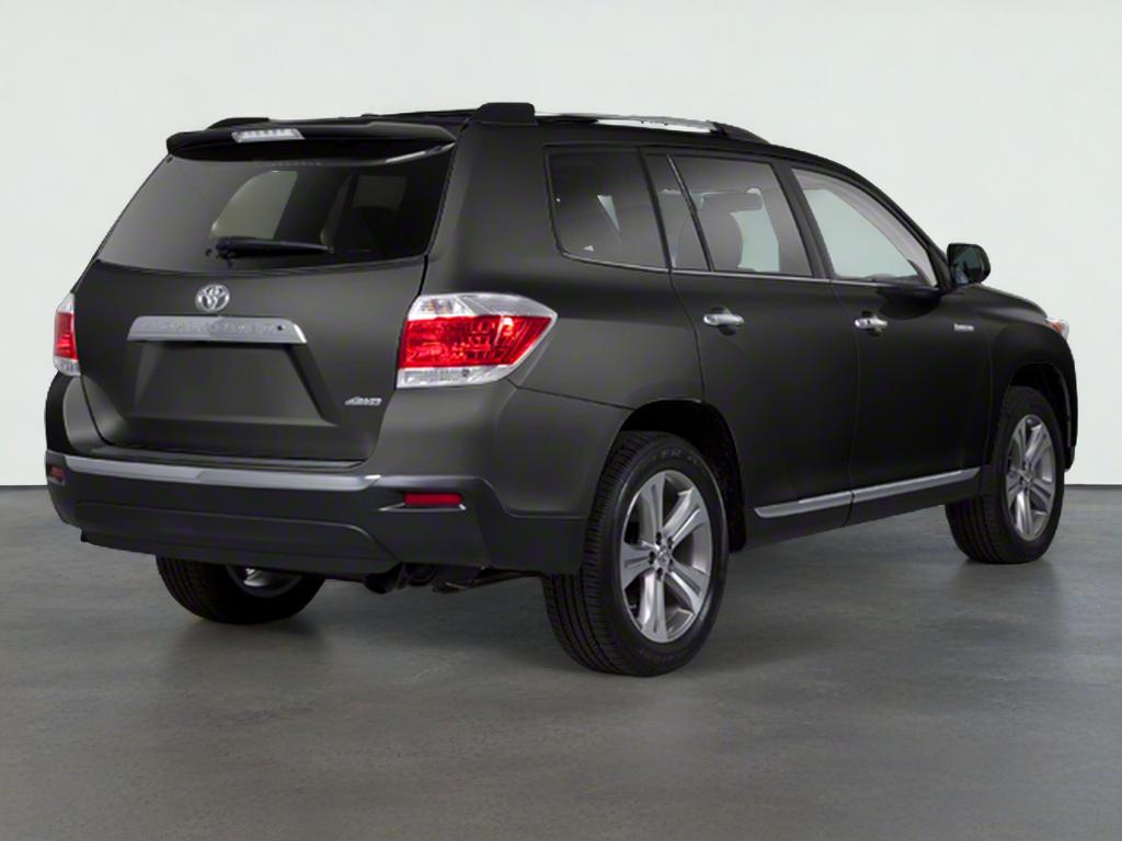 2013 Toyota Highlander PLUS