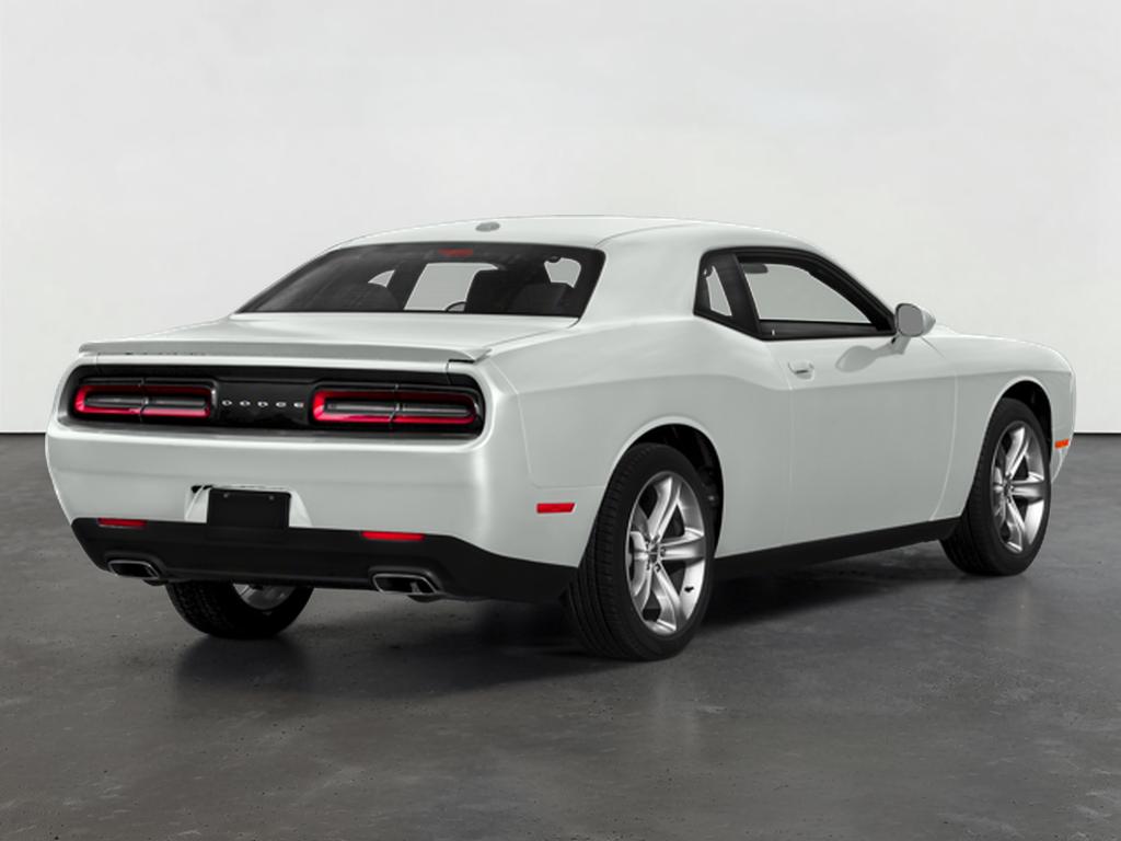 2016 Dodge Challenger SXT Plus