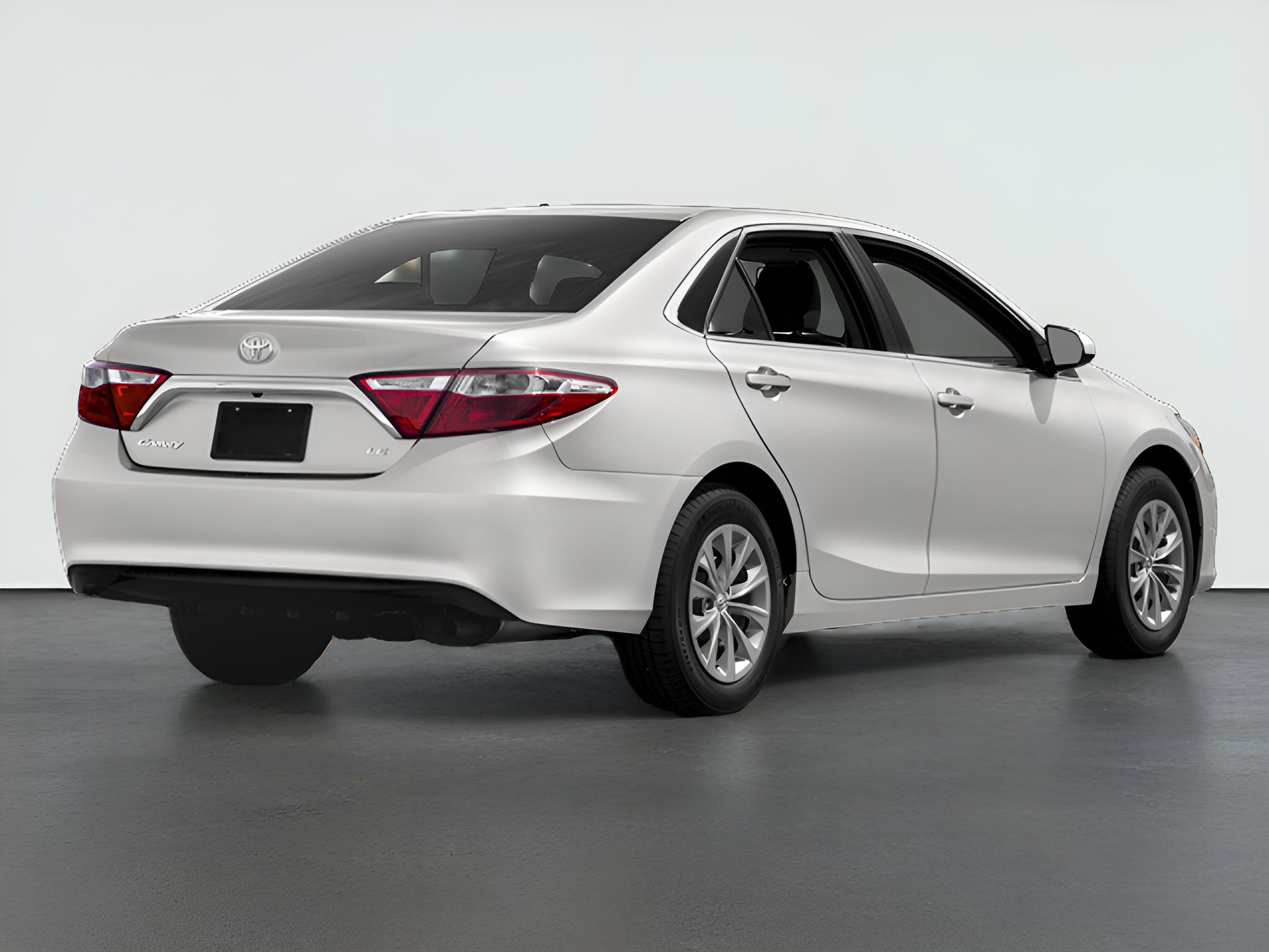 2016 Toyota Camry XLE