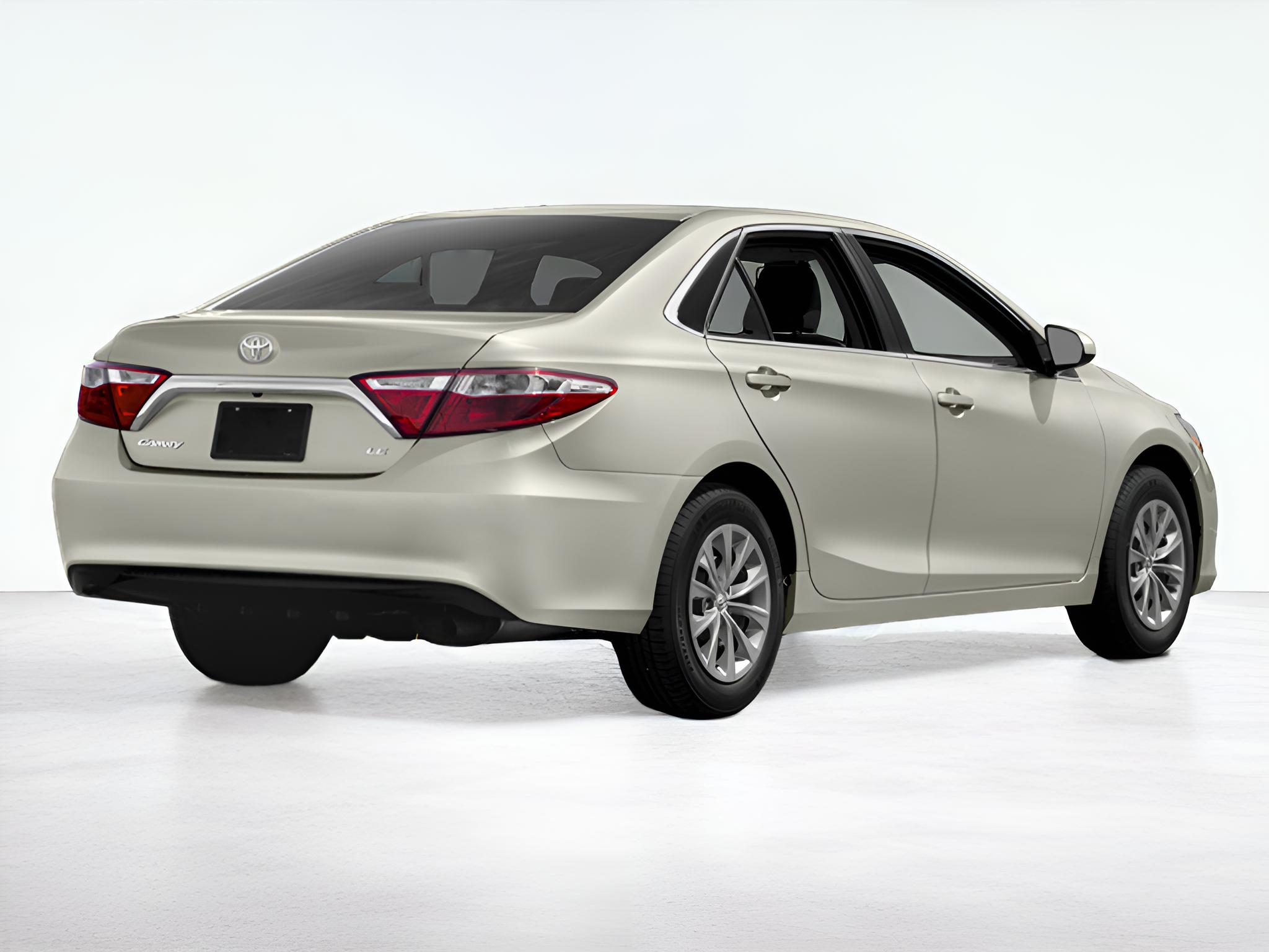 2016 Toyota Camry XLE