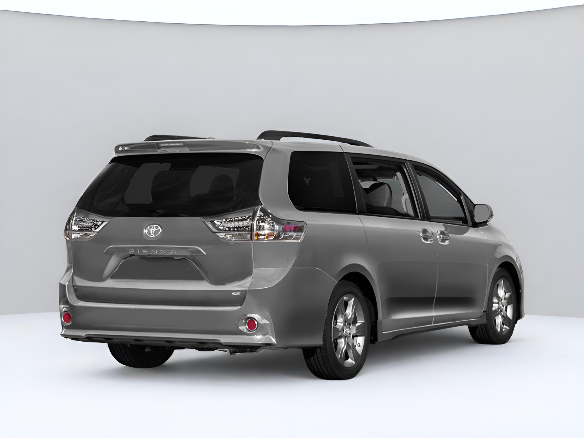 2017 Toyota Sienna SE
