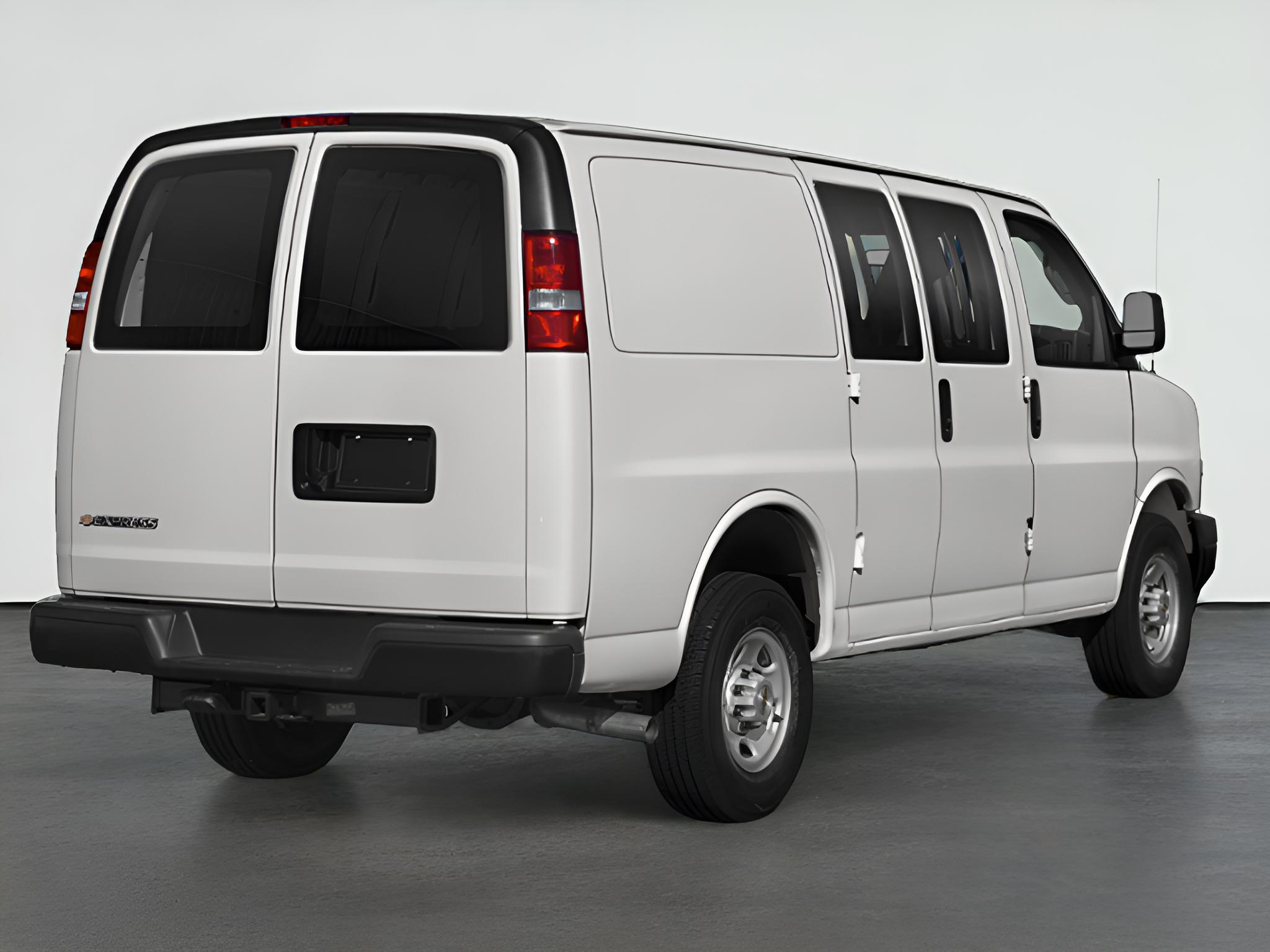 2018 Chevrolet Express Cargo Van CARGO