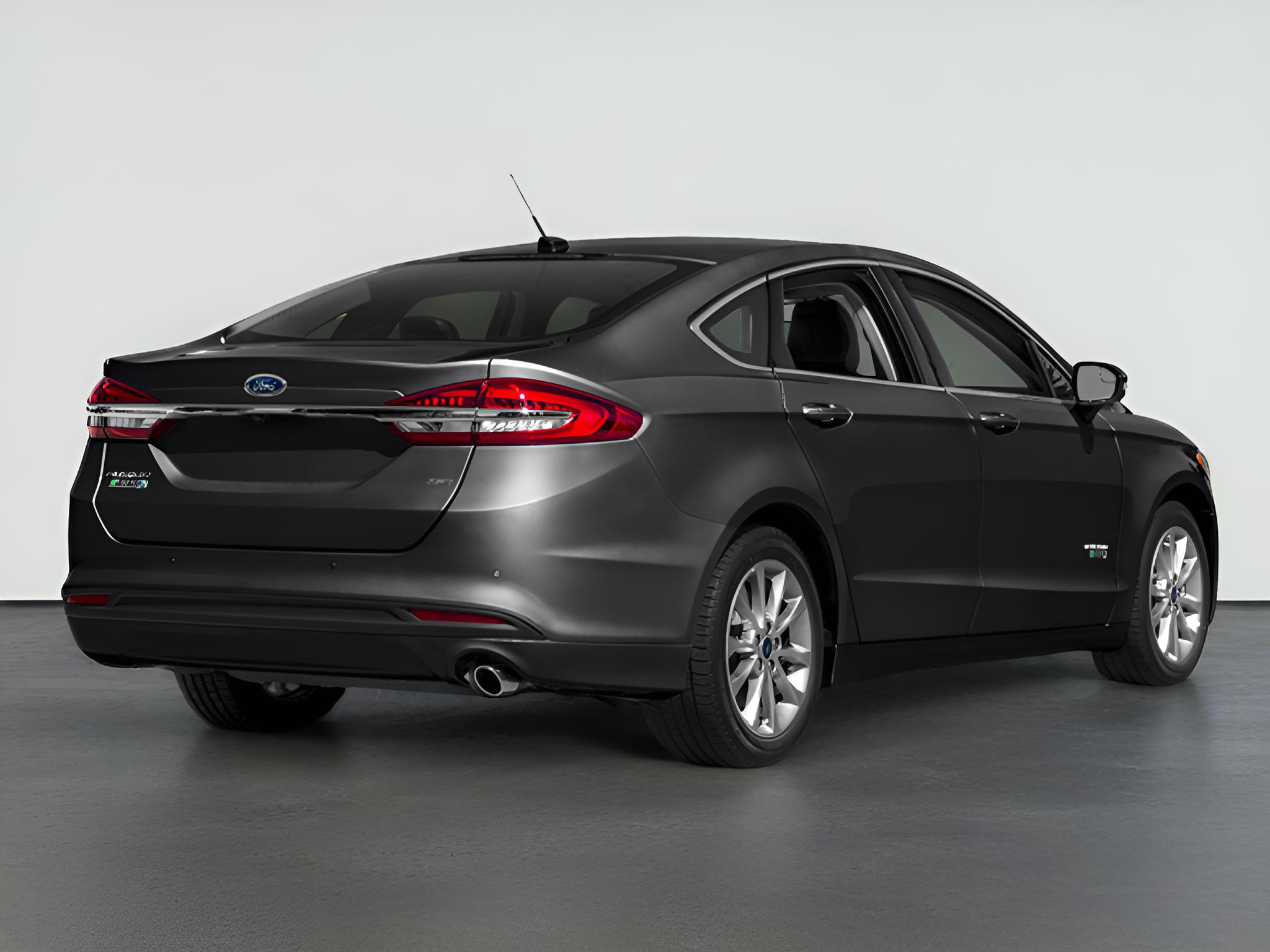 2018 Ford Fusion Energi SE Luxury