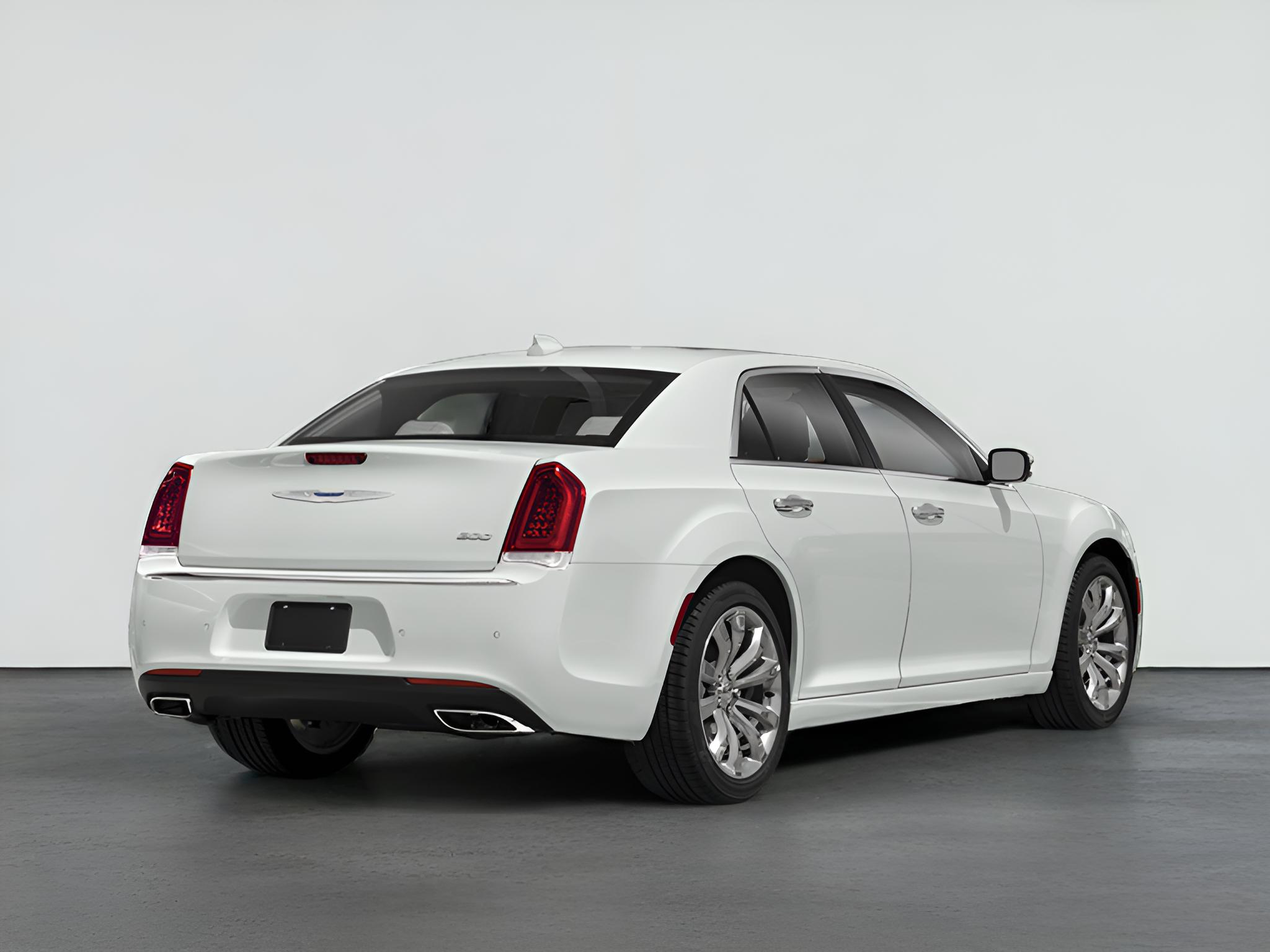 2019 Chrysler 300 Touring L AWD