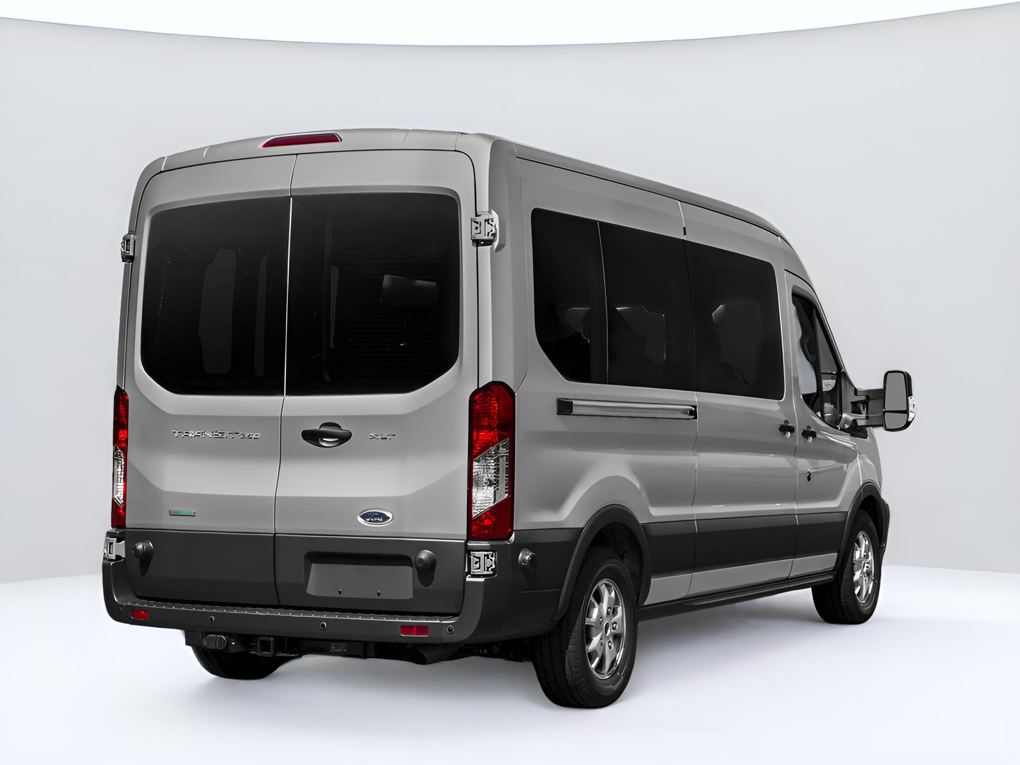 2015 Ford Transit Wagon XLT