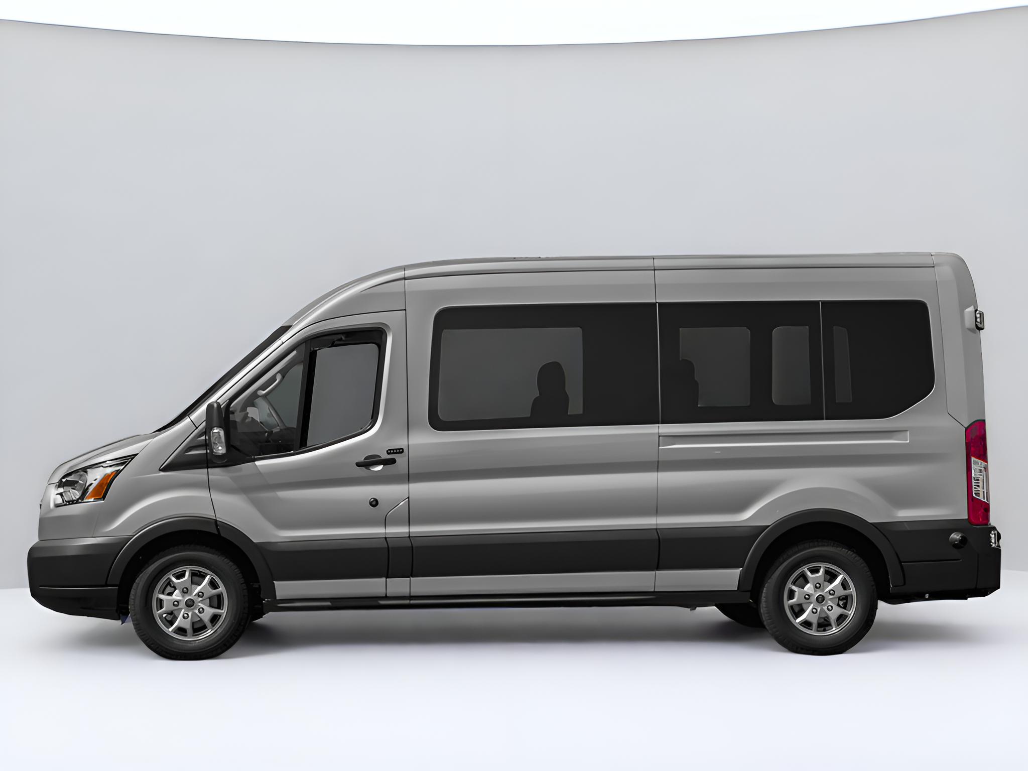 2015 Ford Transit Wagon XLT