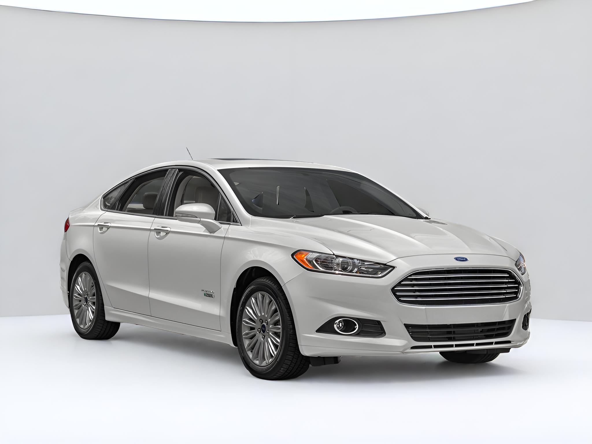 2016 Ford Fusion Energi Titanium