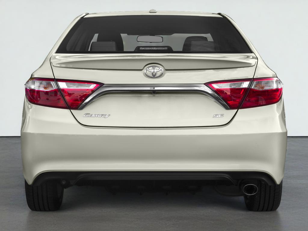 2016 Toyota Camry SE w/Special Edition Pkg