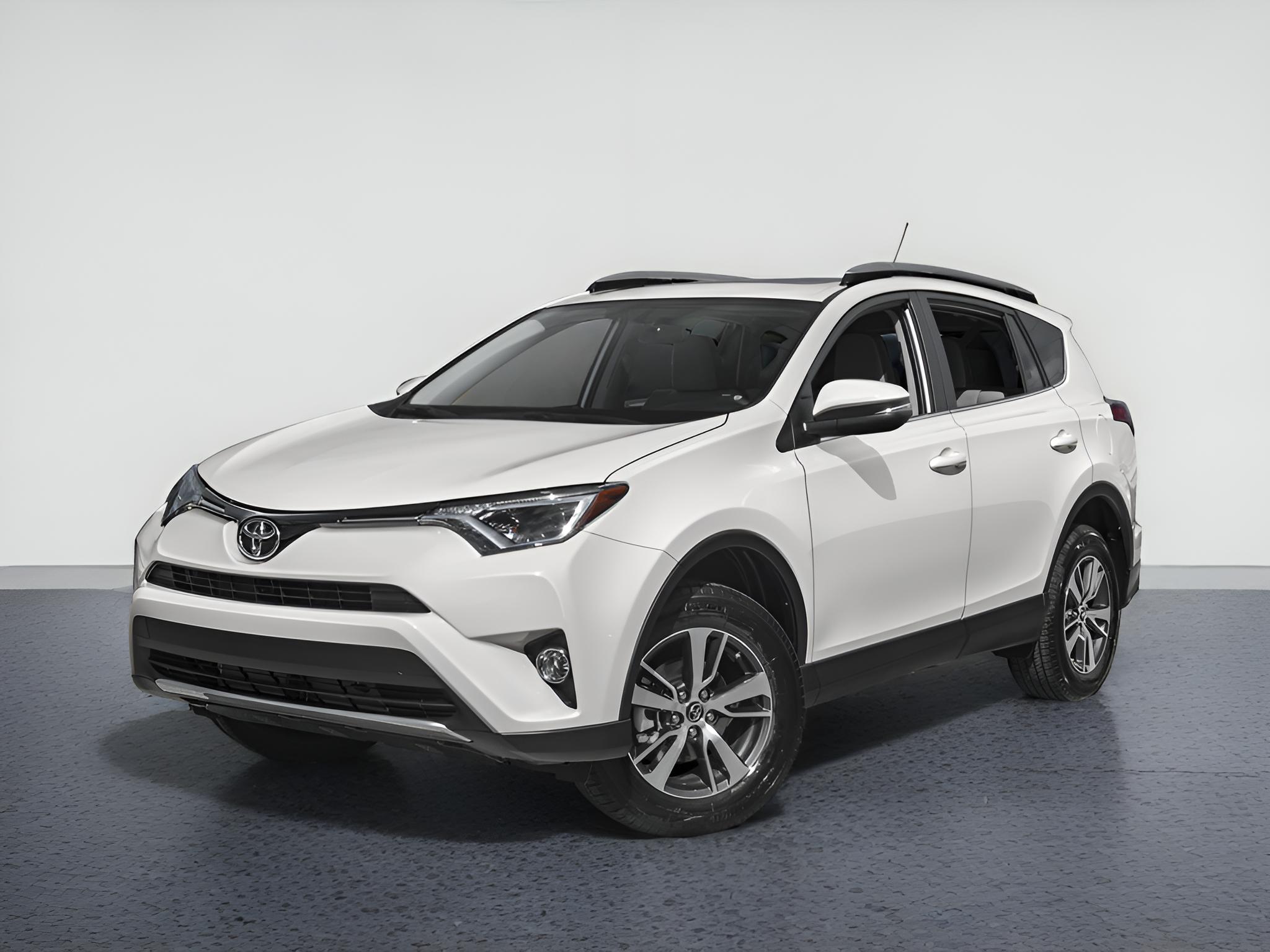 2018 Toyota RAV4 XLE AWD (Natl)