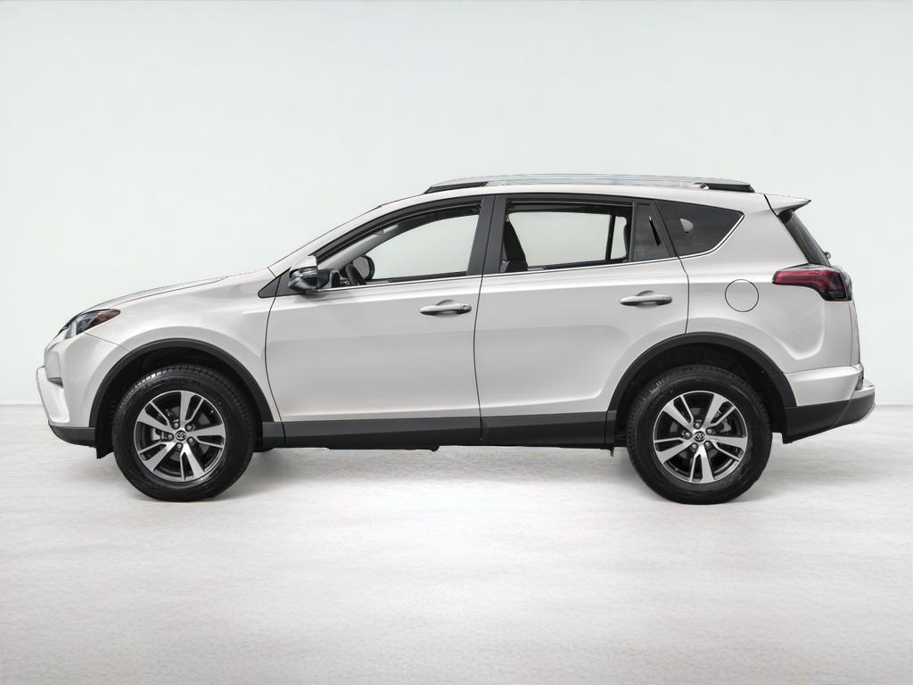 2018 Toyota RAV4 XLE AWD (Natl)