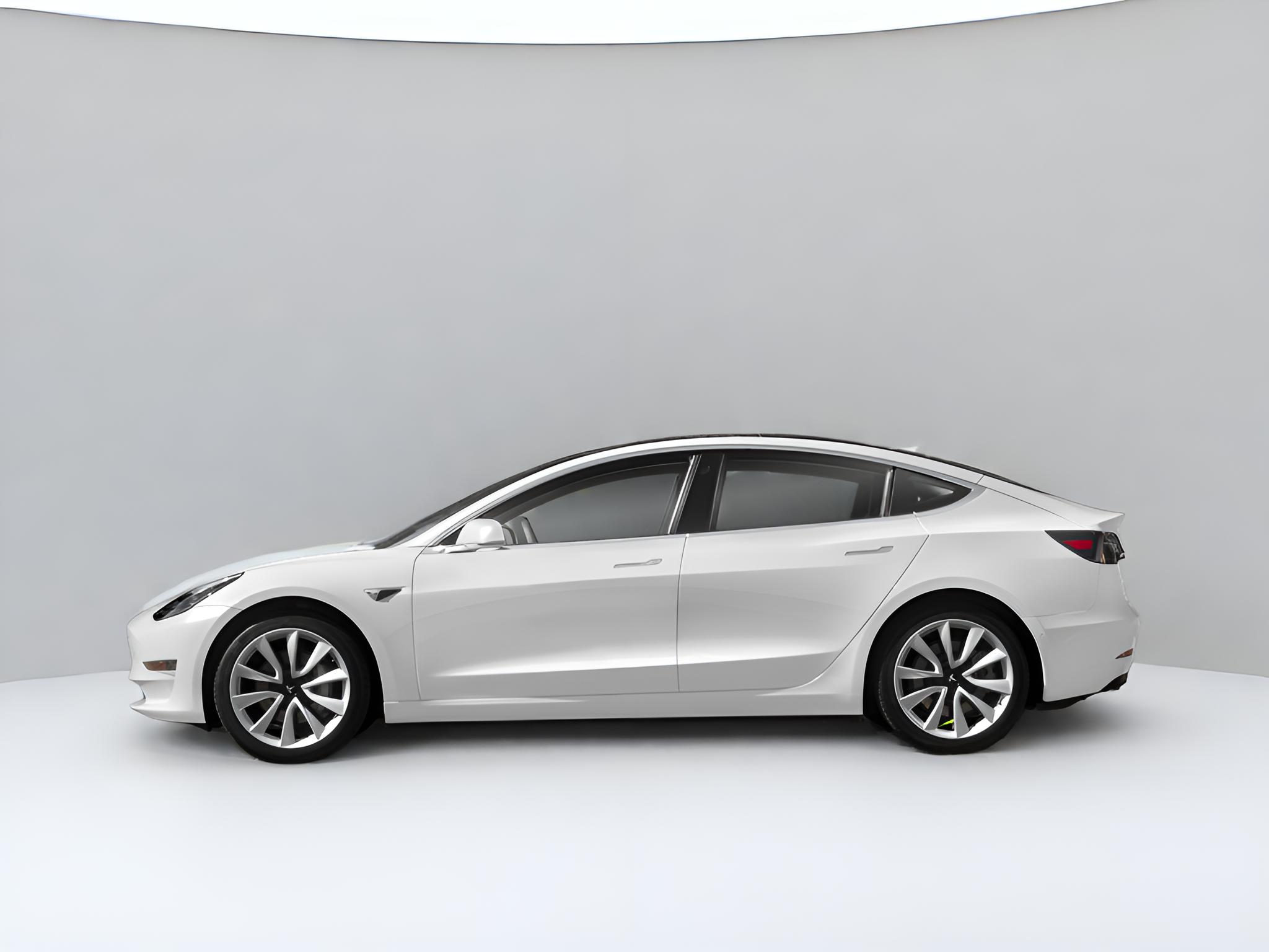 2018 Tesla Model 3 Base