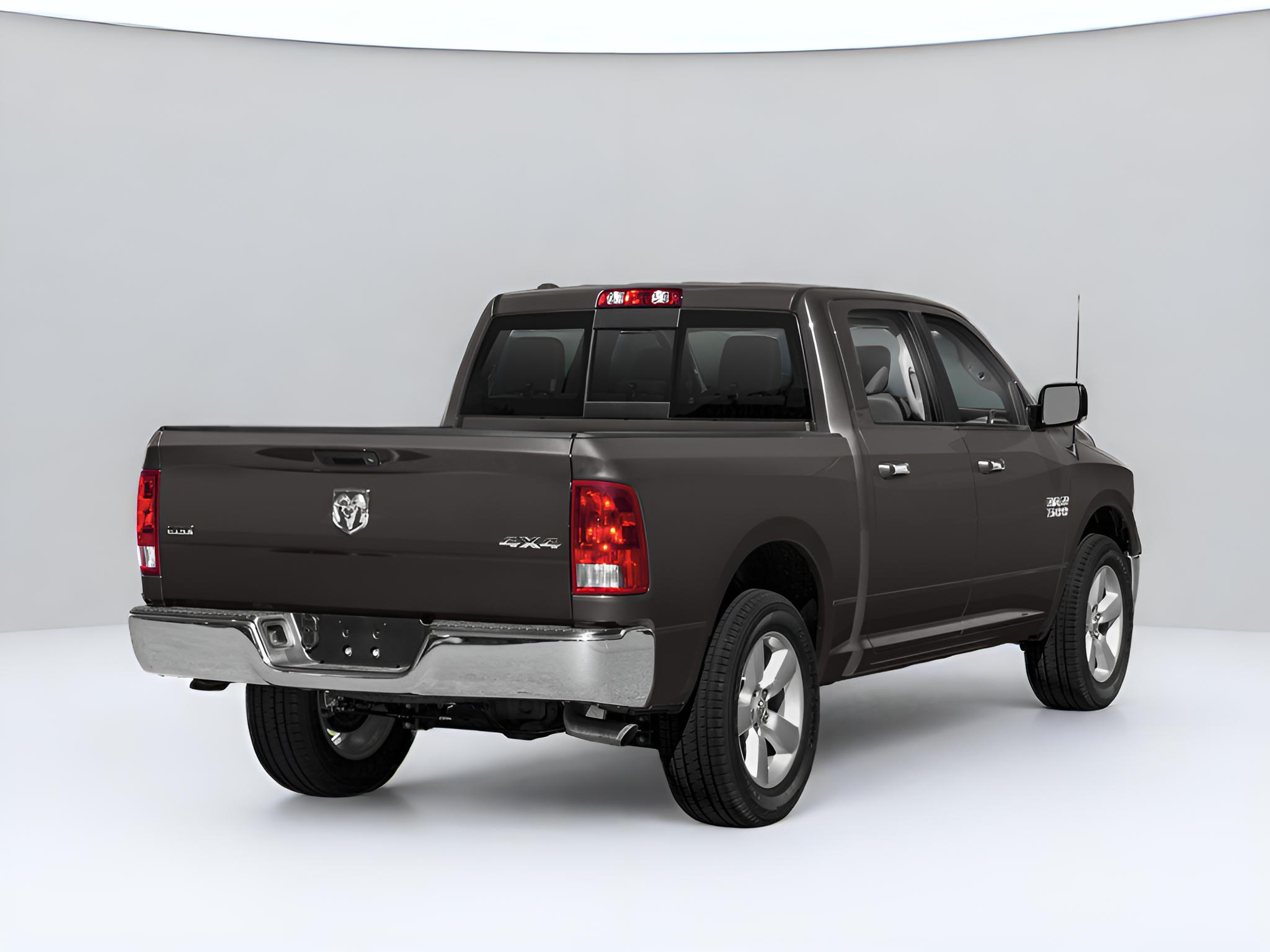 2019 RAM 1500 Classic SLT Crew Cab 4x2 6'4"" Box