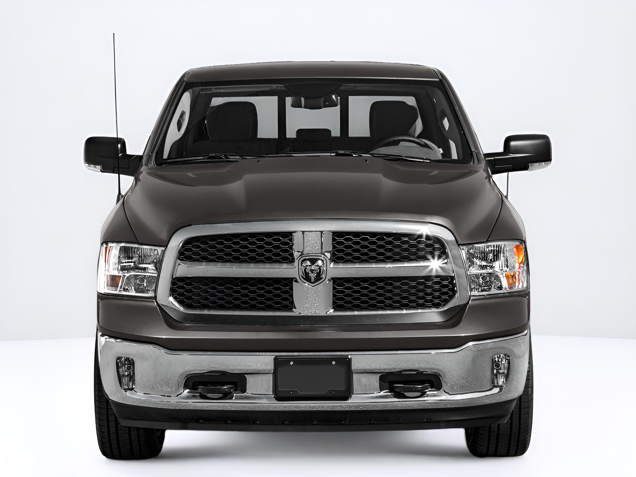 2019 RAM 1500 Classic SLT Crew Cab 4x2 6'4"" Box