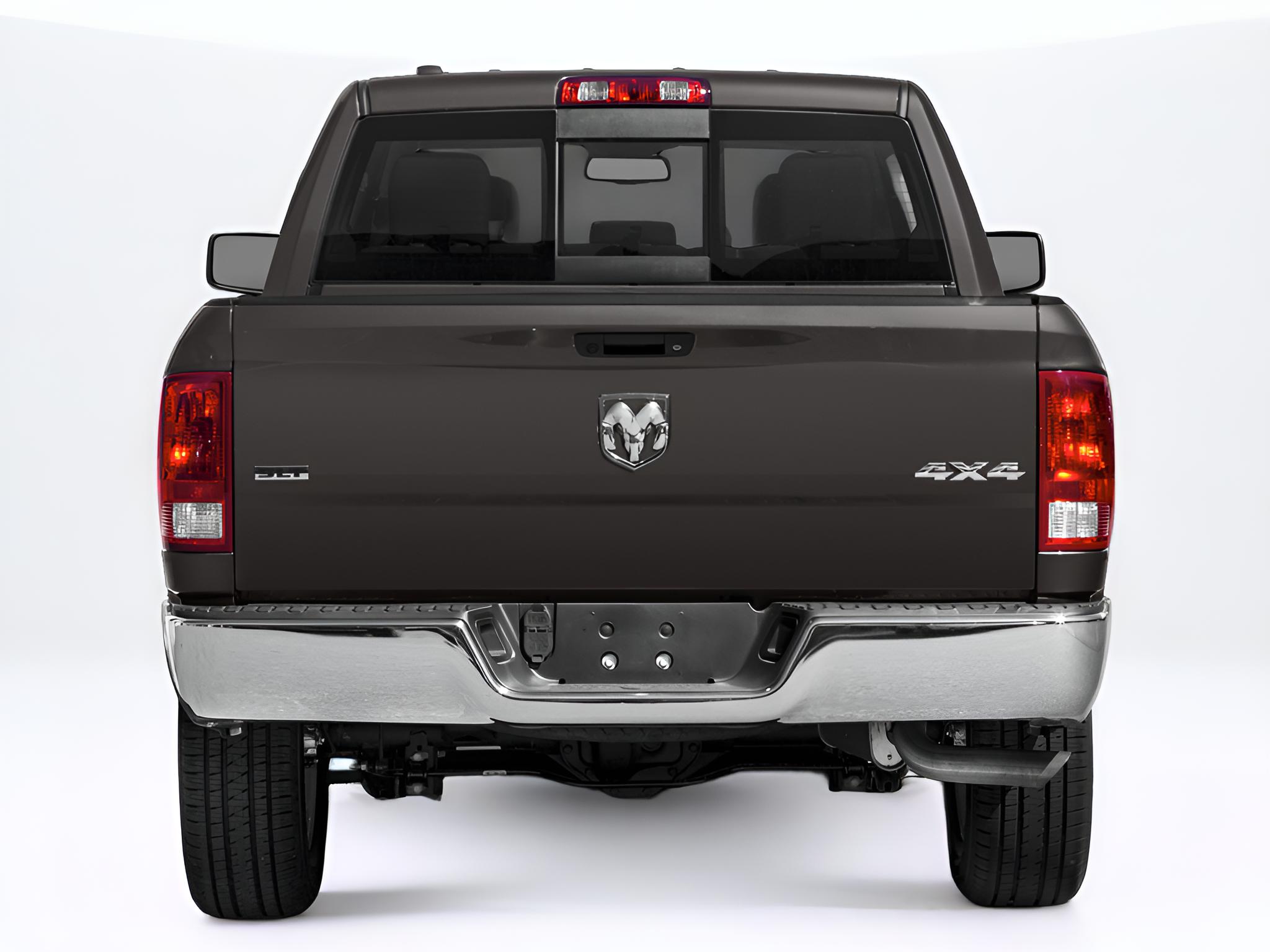 2019 RAM 1500 Classic SLT Crew Cab 4x2 6'4"" Box