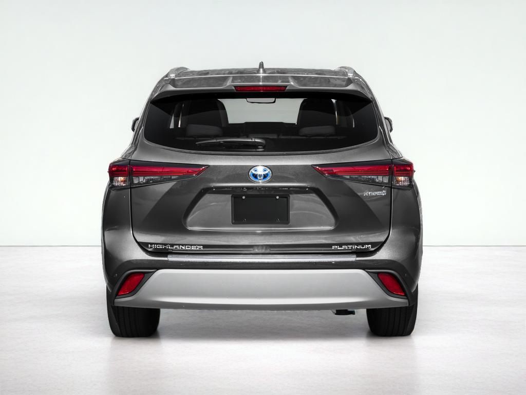 2020 Toyota Highlander Hybrid Platinum