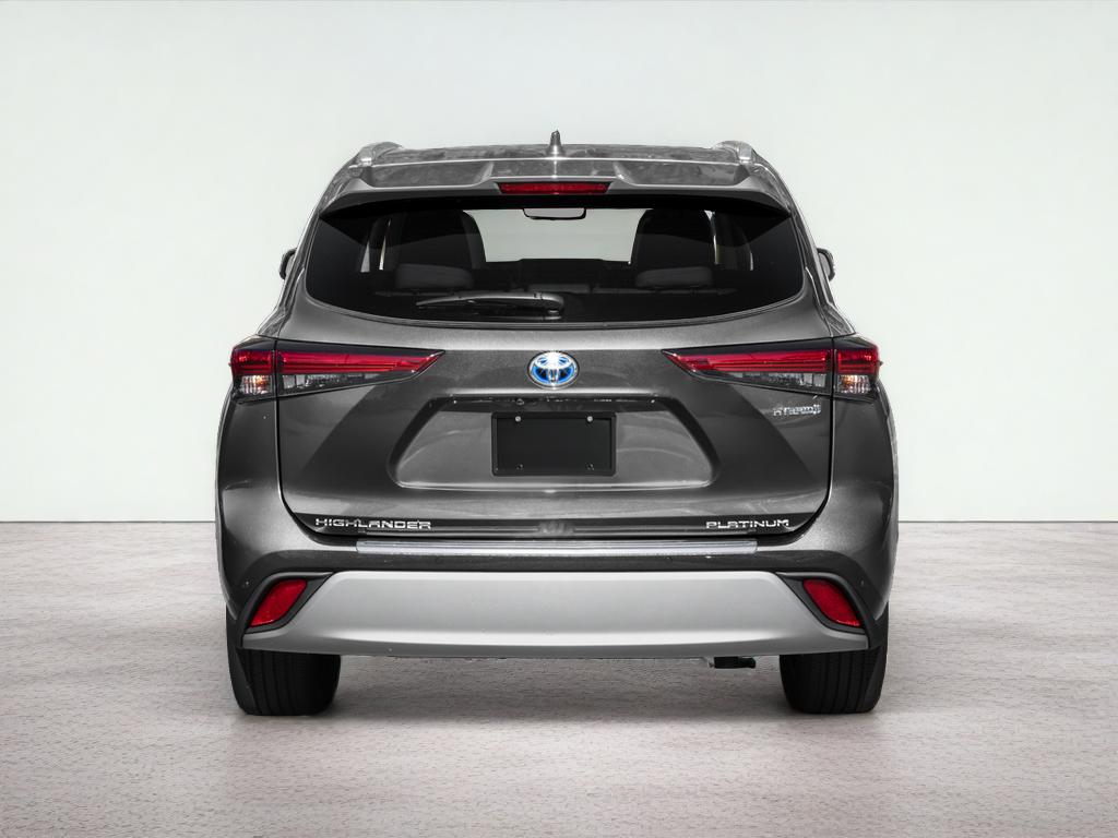2020 Toyota Highlander Hybrid Platinum