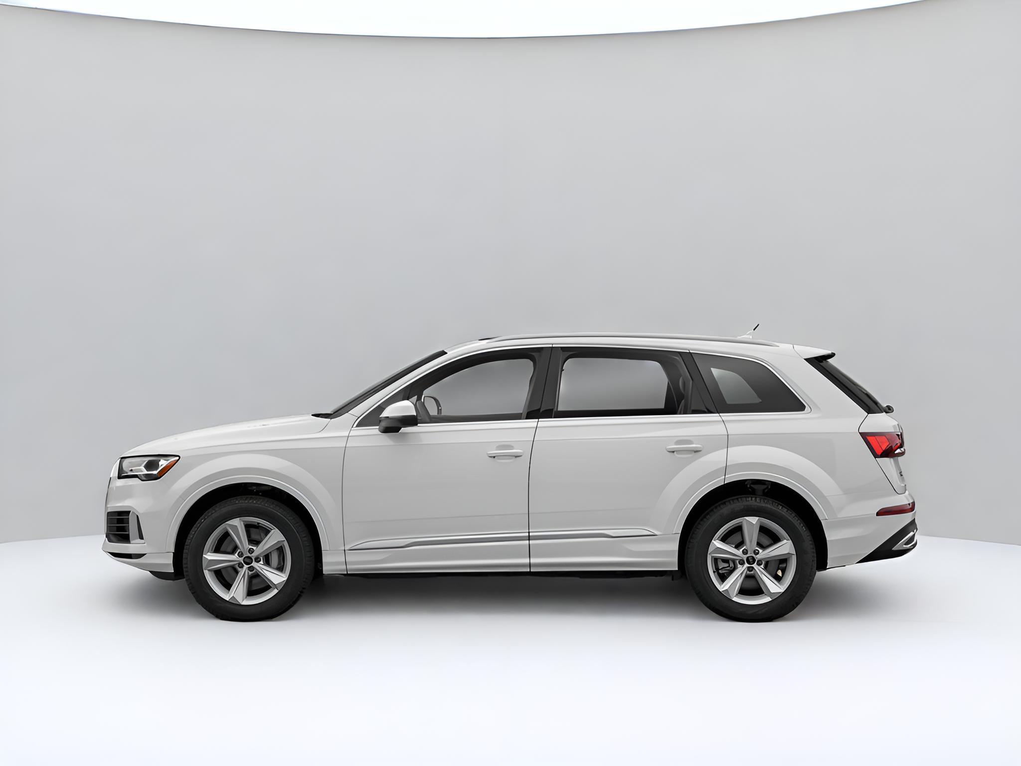 2021 Audi Q7 45 Premium