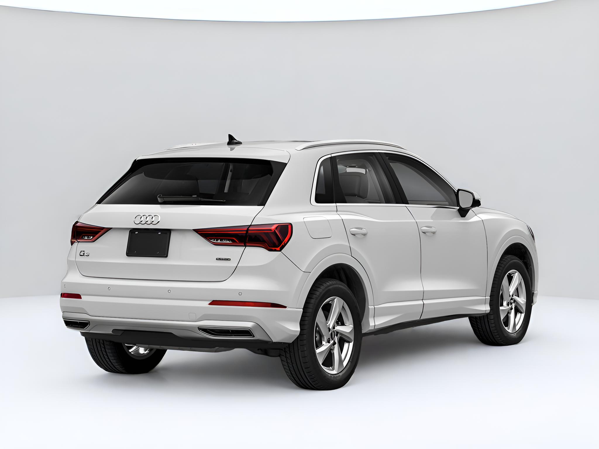 2020 Audi Q3 Premium Plus S line quattro