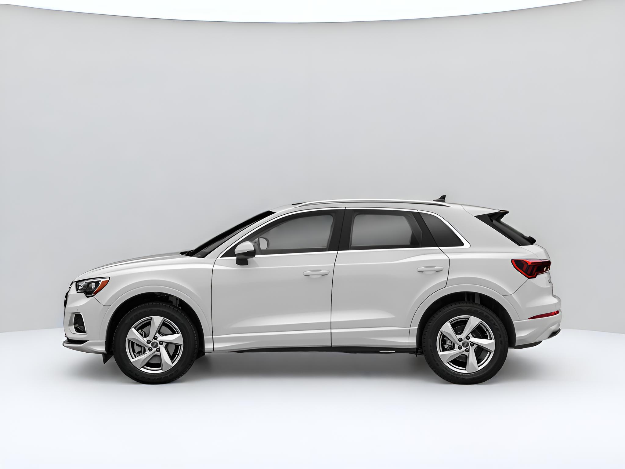 2020 Audi Q3 Premium Plus S line quattro