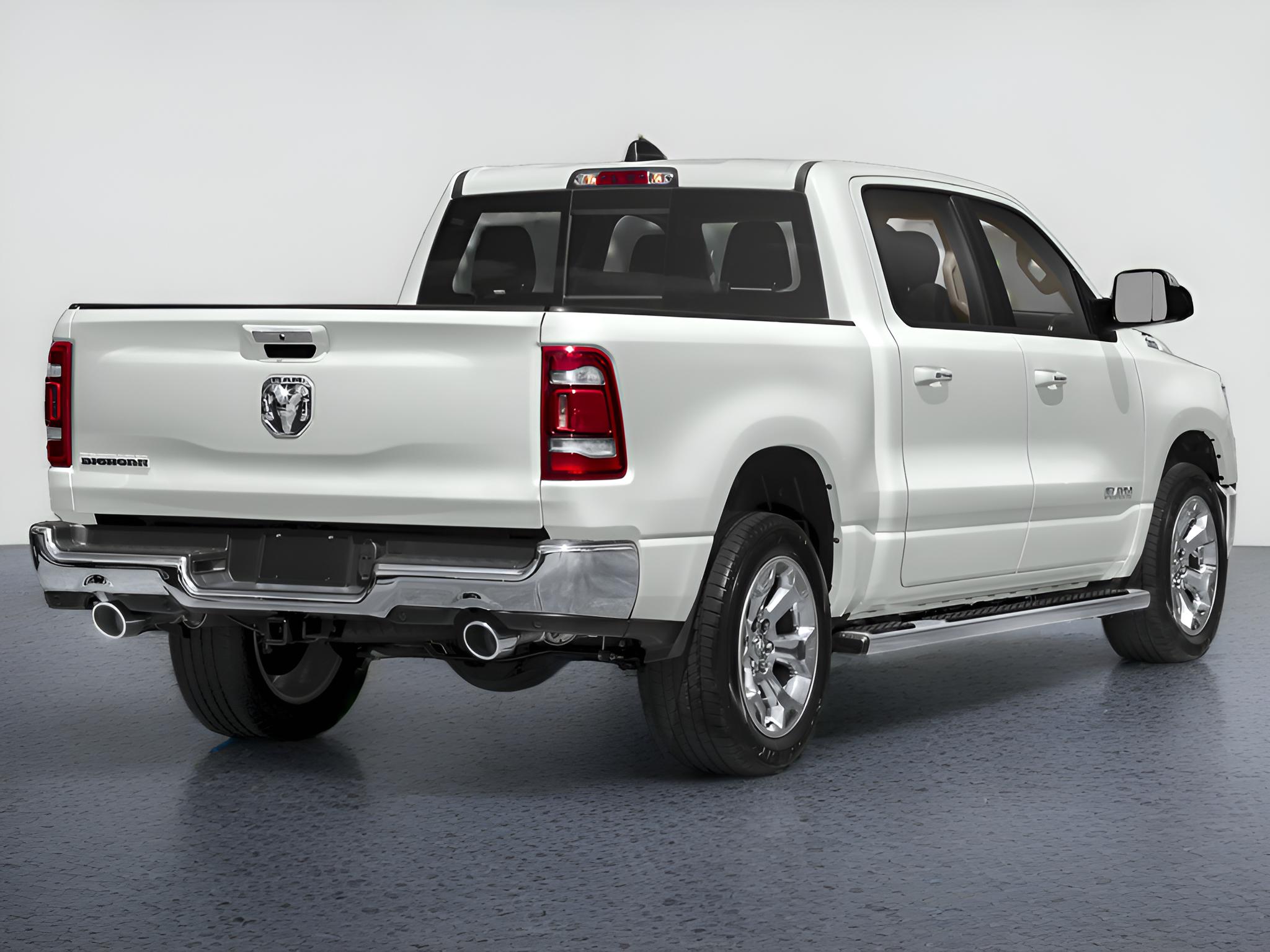 2021 RAM 1500 Laramie Crew Cab 4x4 5'7"" Box