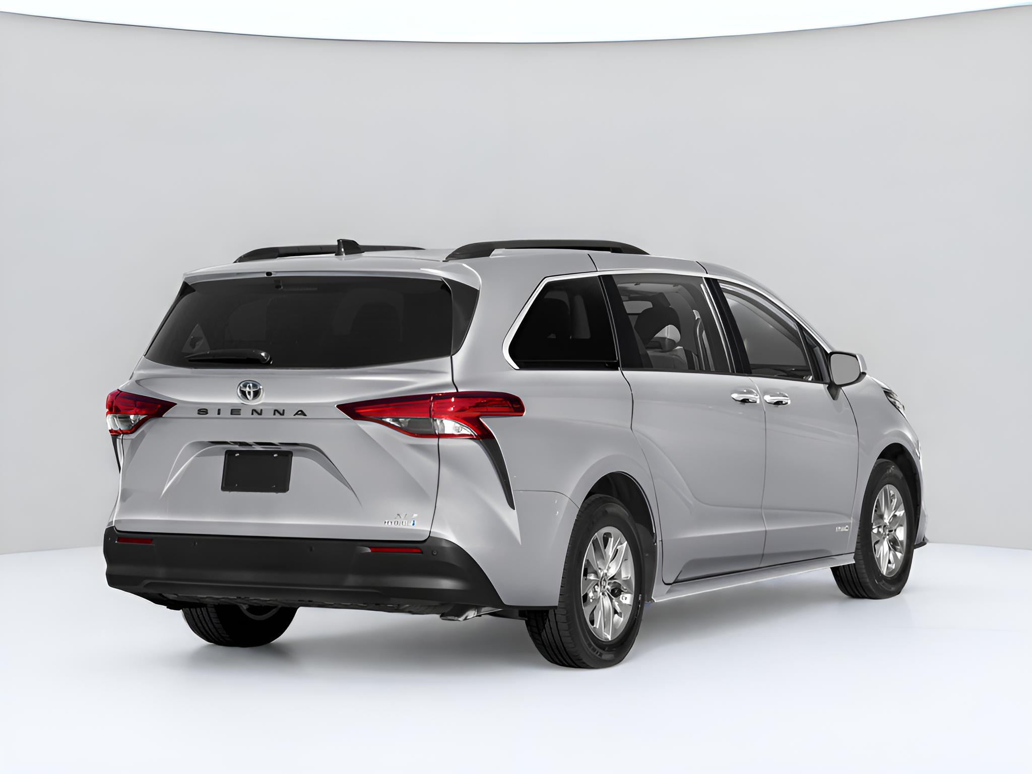 2021 Toyota Sienna XLE 7 Passenger