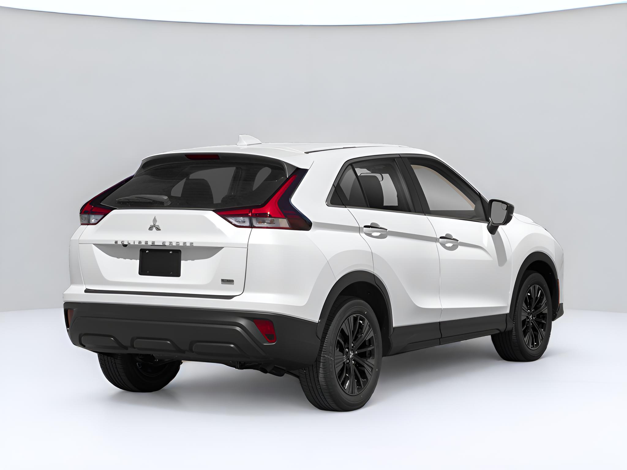 2022 Mitsubishi Eclipse Cross LE