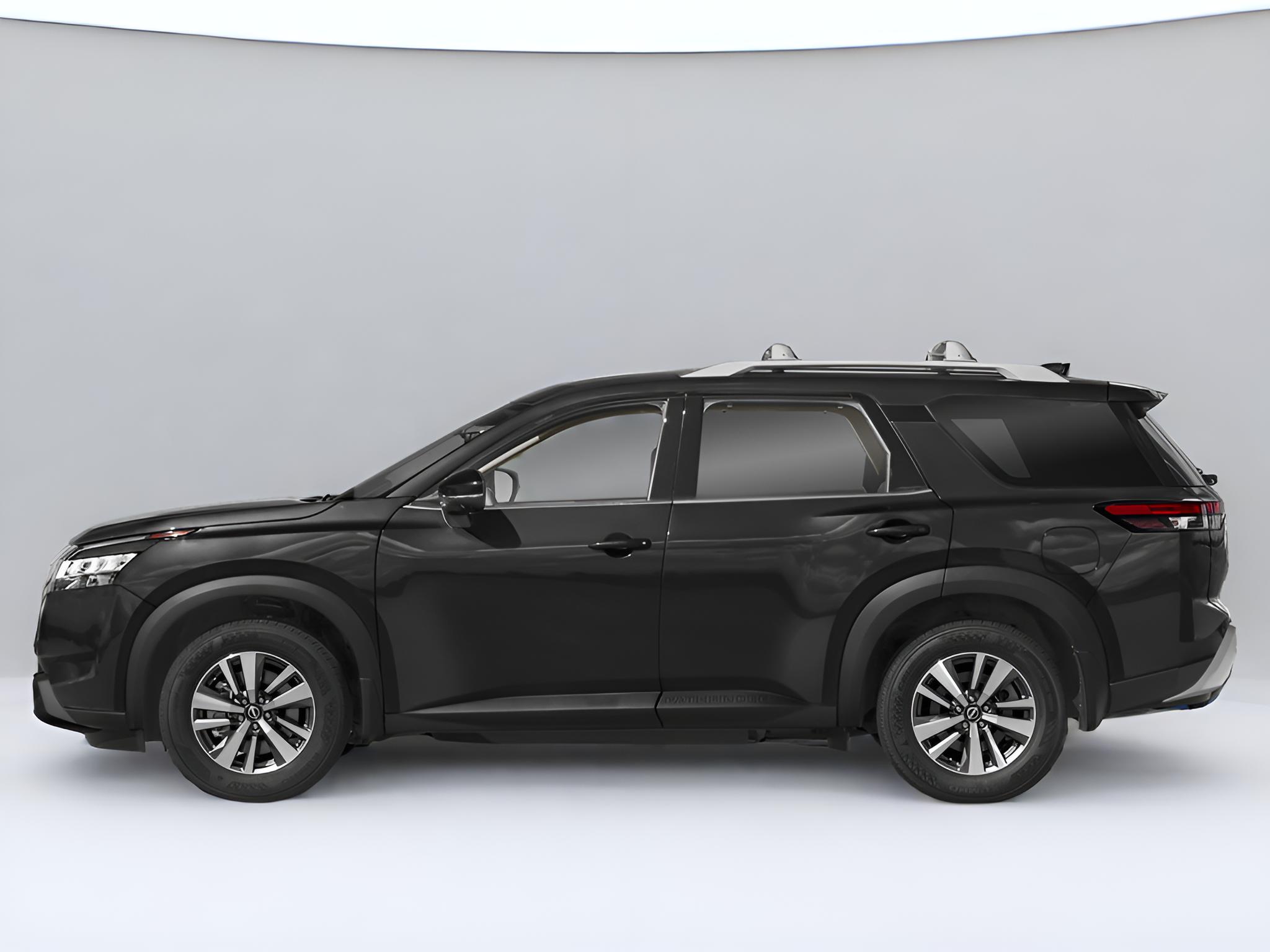2022 Nissan Pathfinder SL 2WD