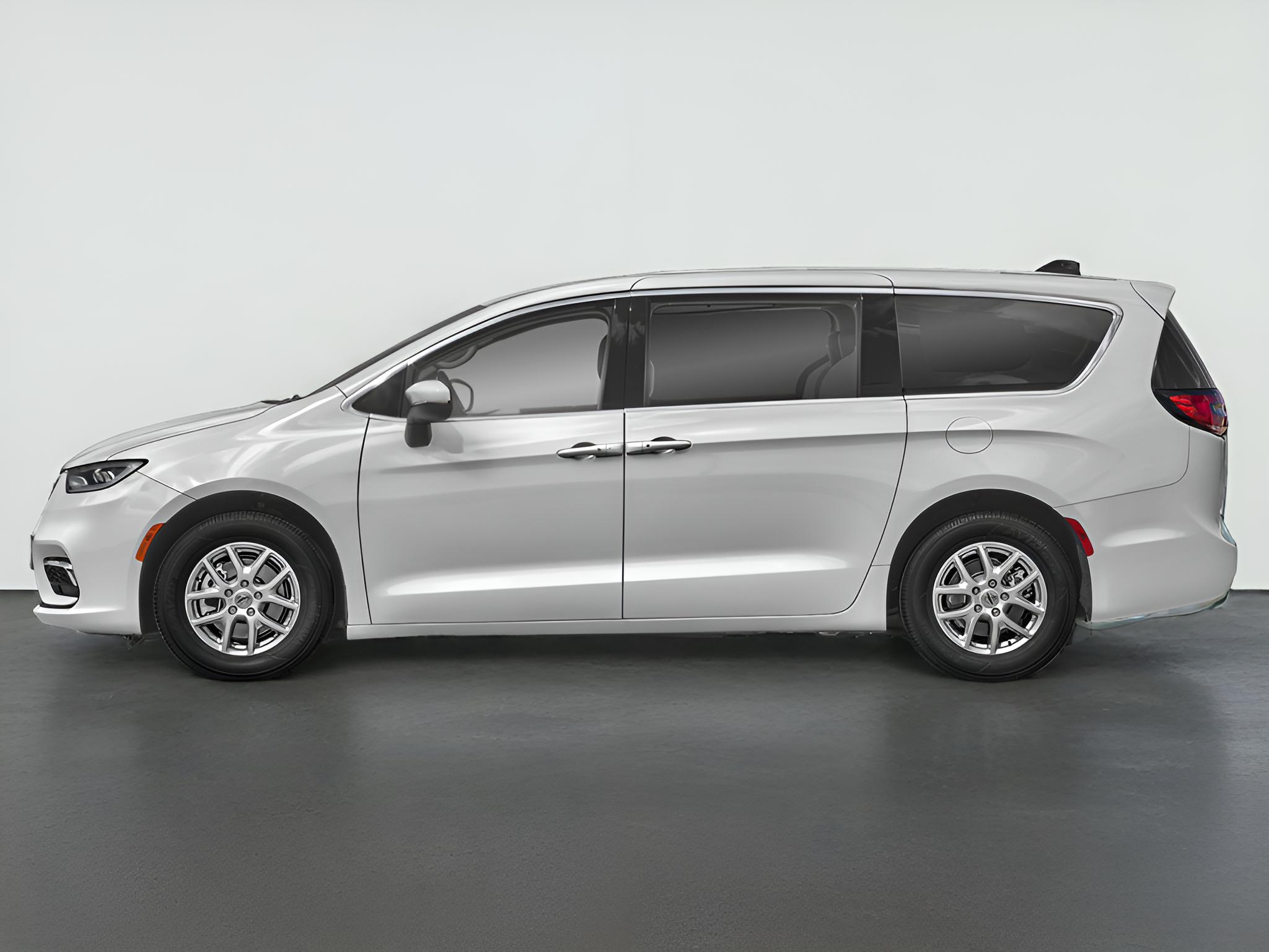 2023 Chrysler Pacifica Touring L FWD