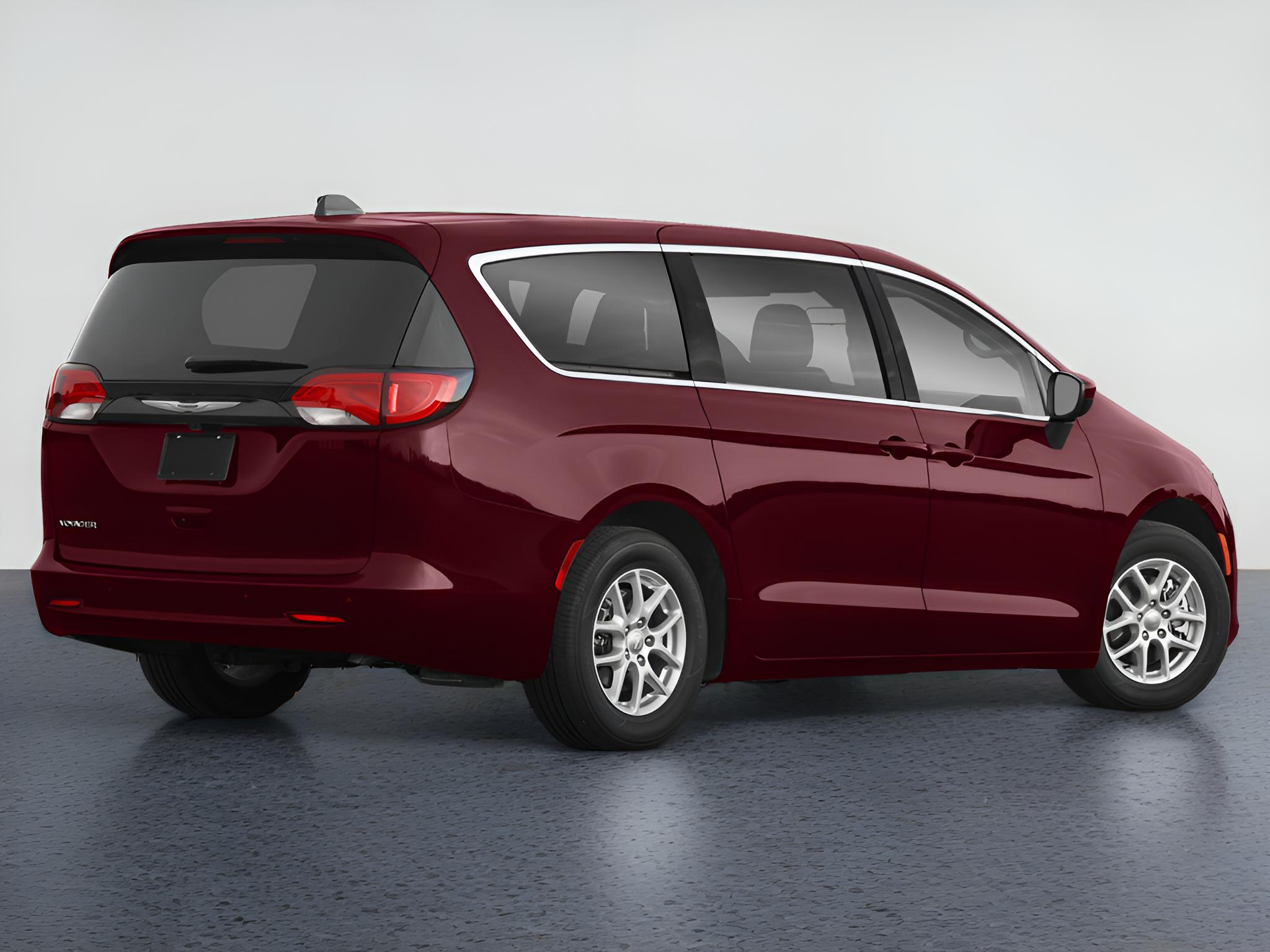 2023 Chrysler Voyager LX