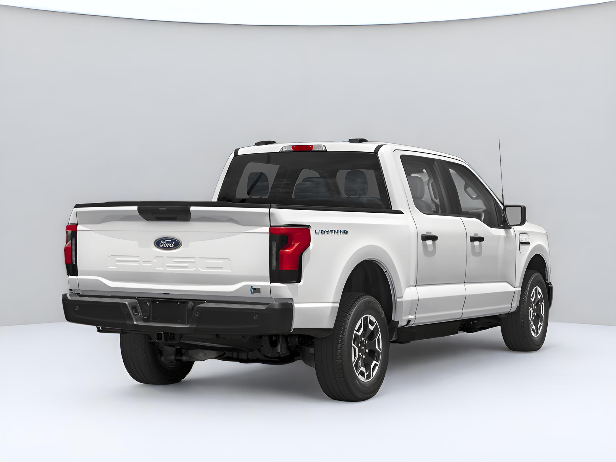 2023 Ford F-150 Lightning Lariat