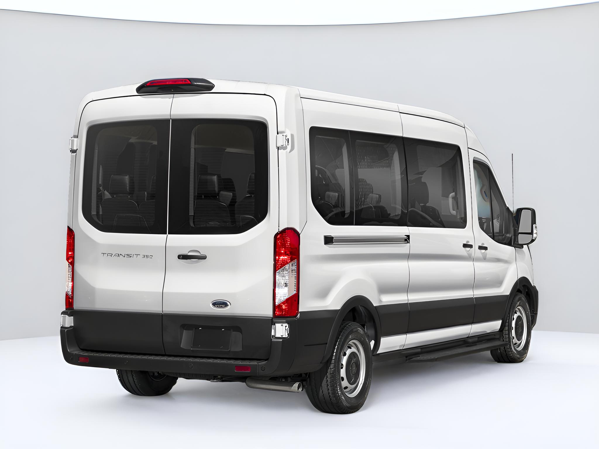 2023 Ford Transit Passenger Wagon XLT