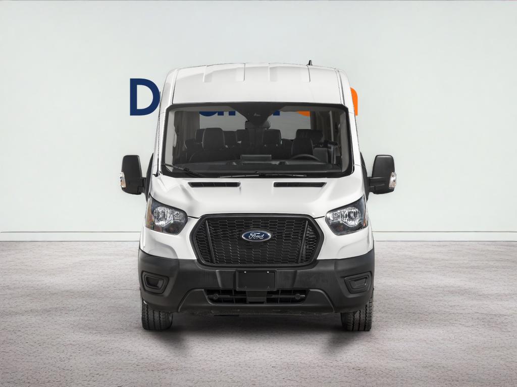 2023 Ford Transit Passenger Wagon XLT