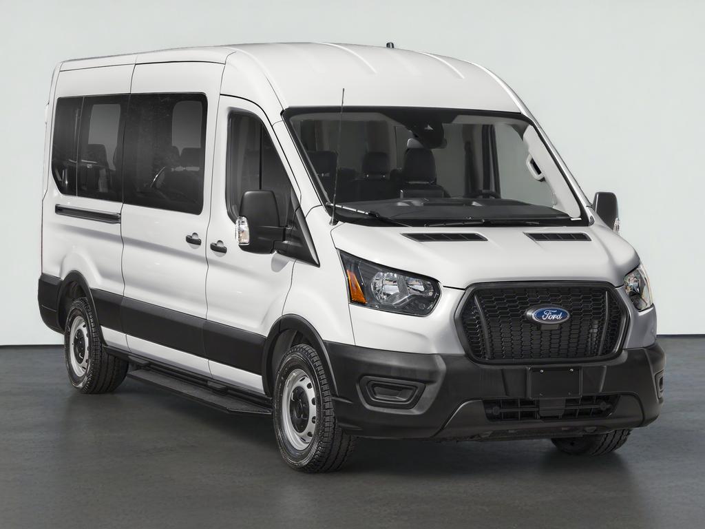 2023 Ford Transit Passenger Wagon XLT