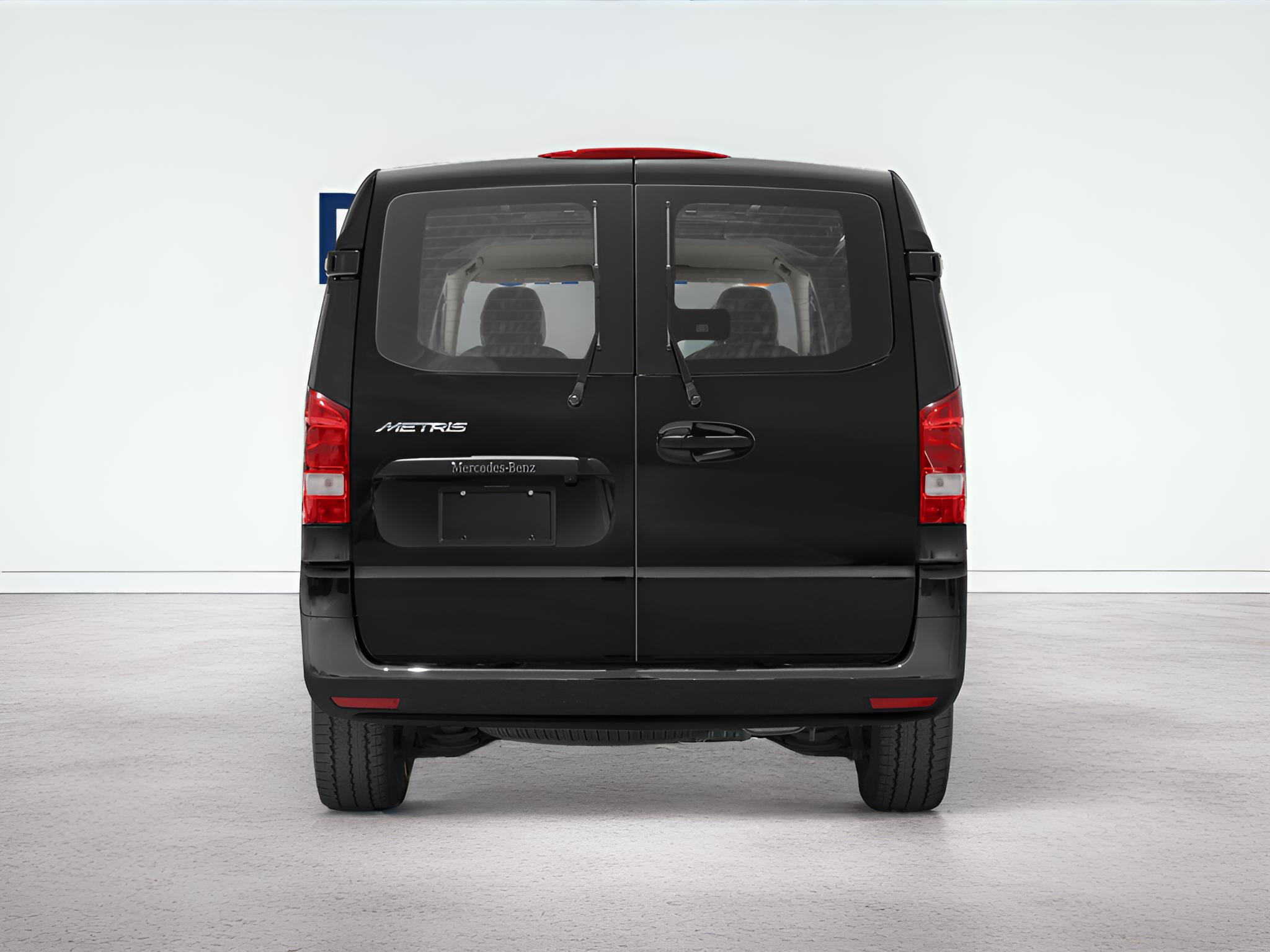 2023 Mercedes-Benz Metris Cargo Van Cargo