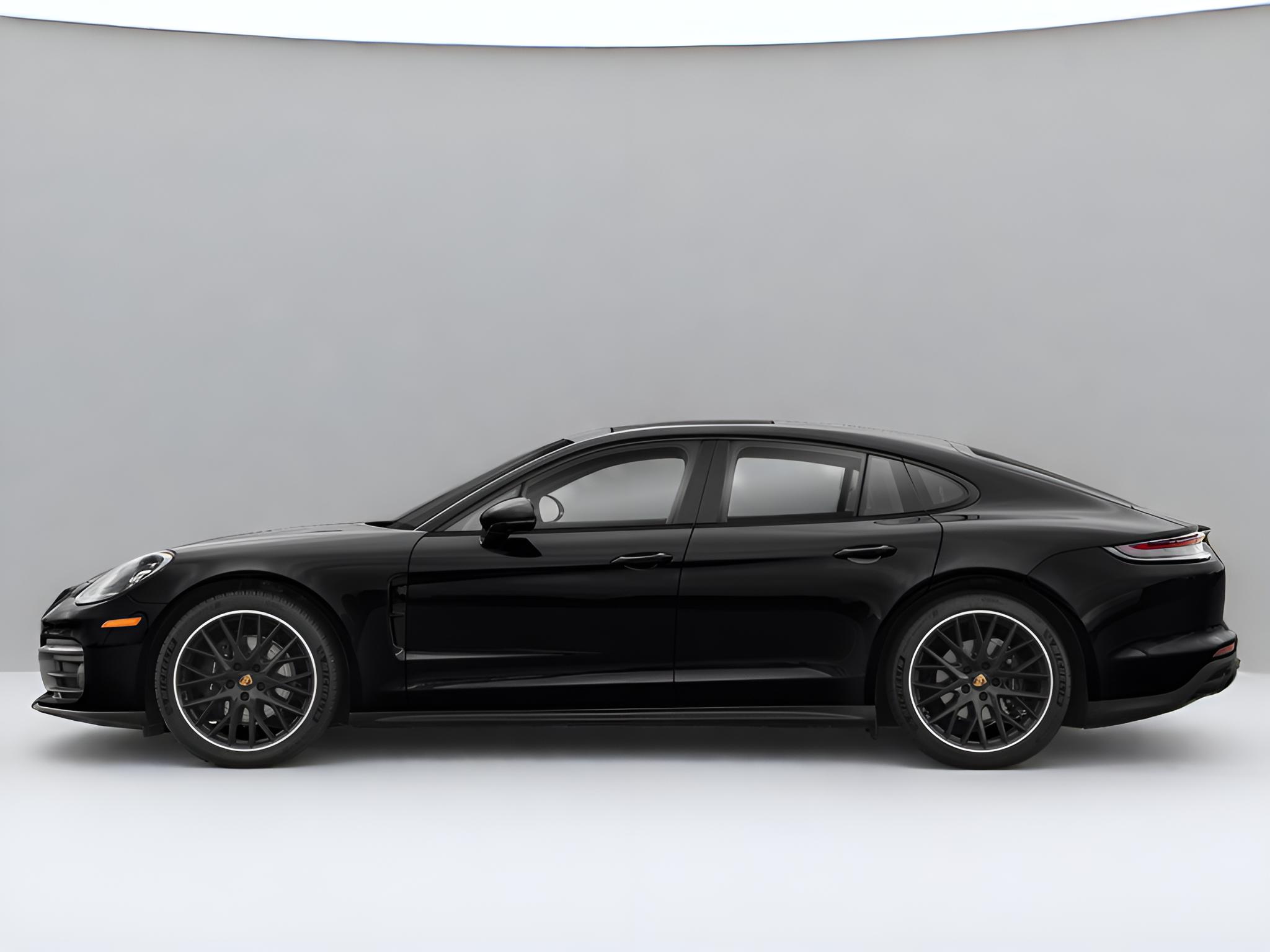 2023 Porsche Panamera 4 Platinum Edition