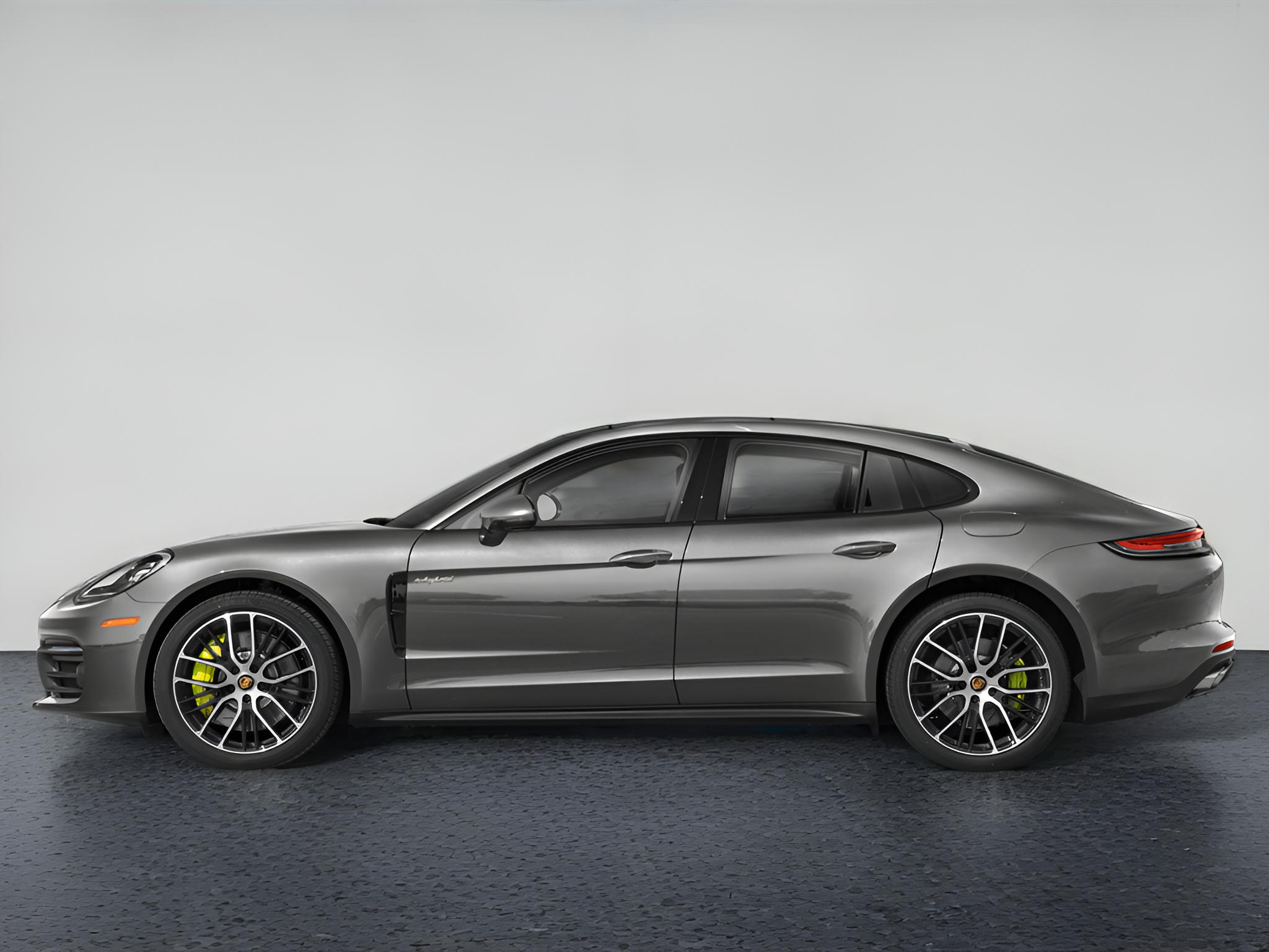 2023 Porsche Panamera 4 Executive