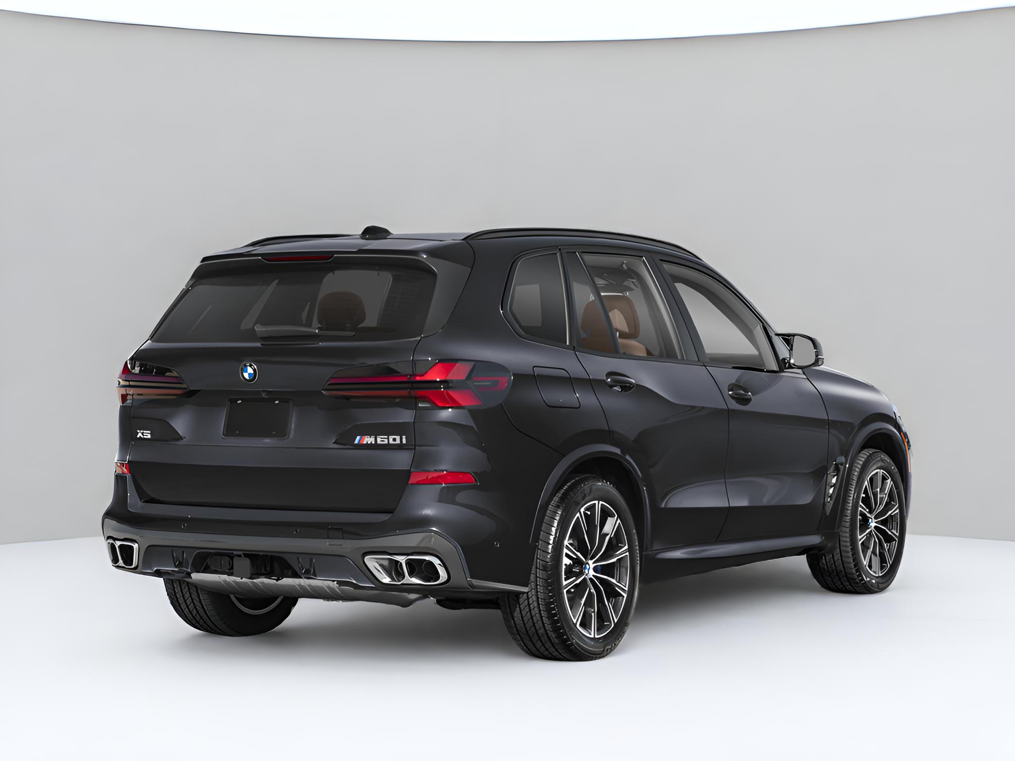 2024 BMW X5 M60i