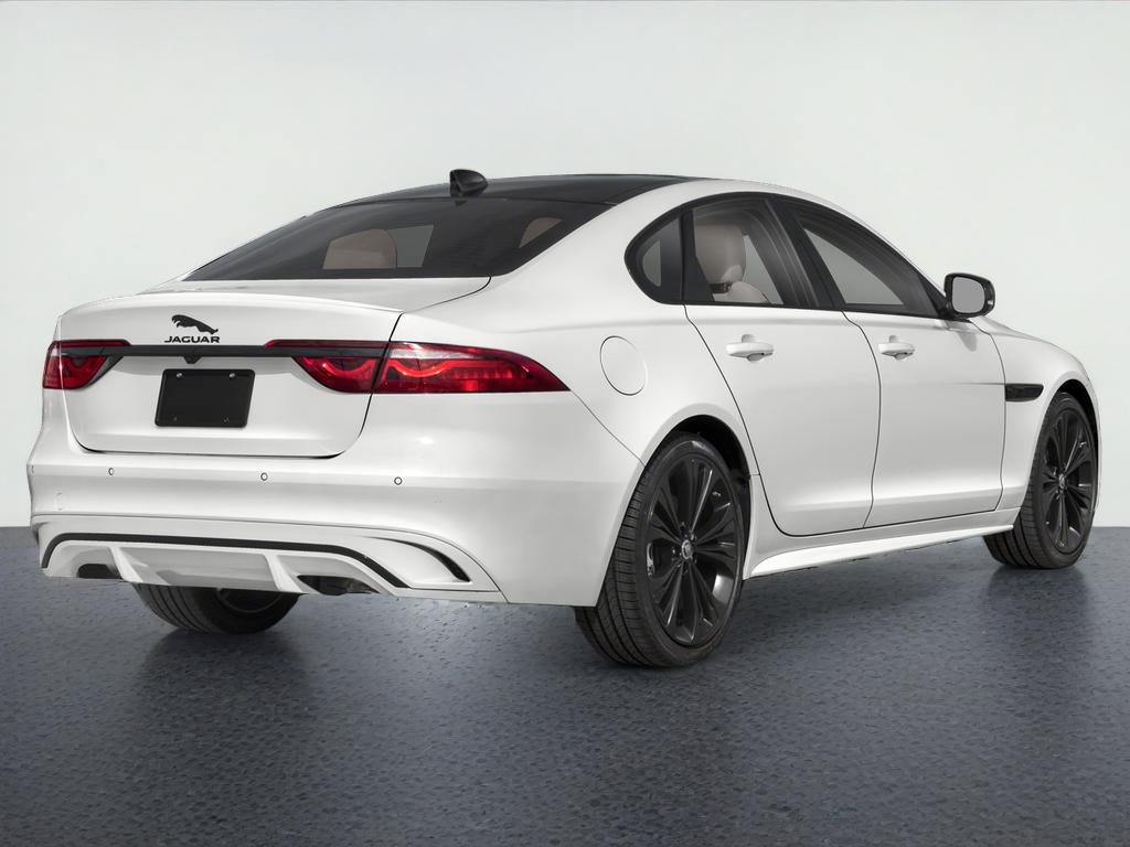 2024 Jaguar XF R-Dynamic SE