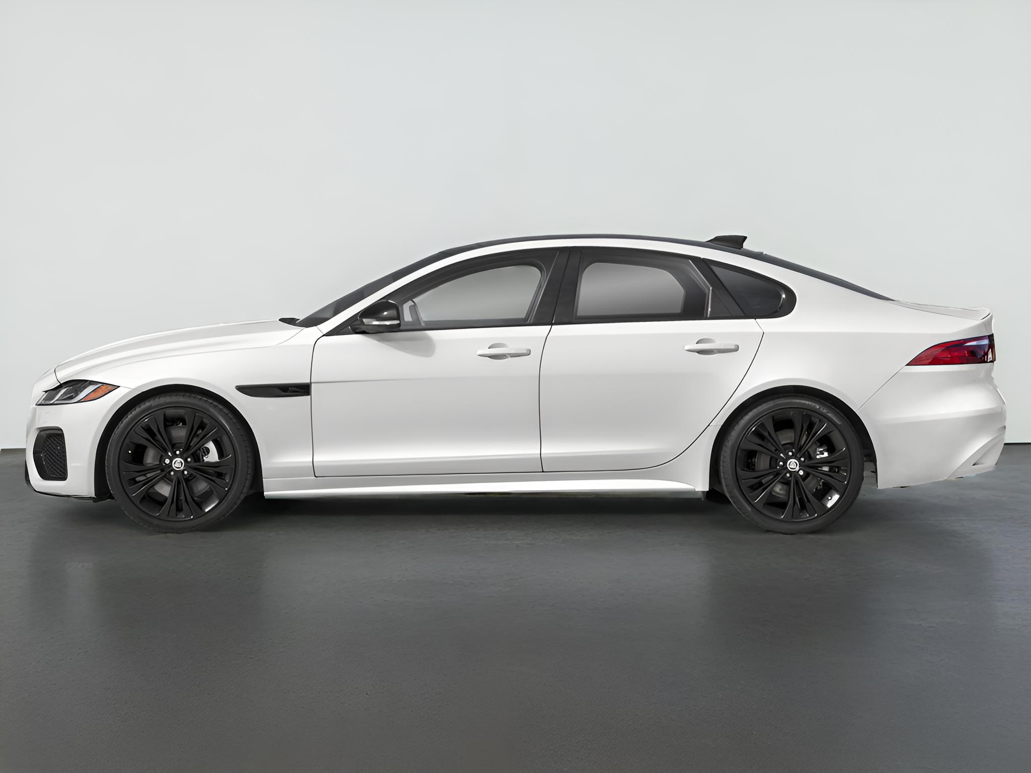 2024 Jaguar XF R-Dynamic SE