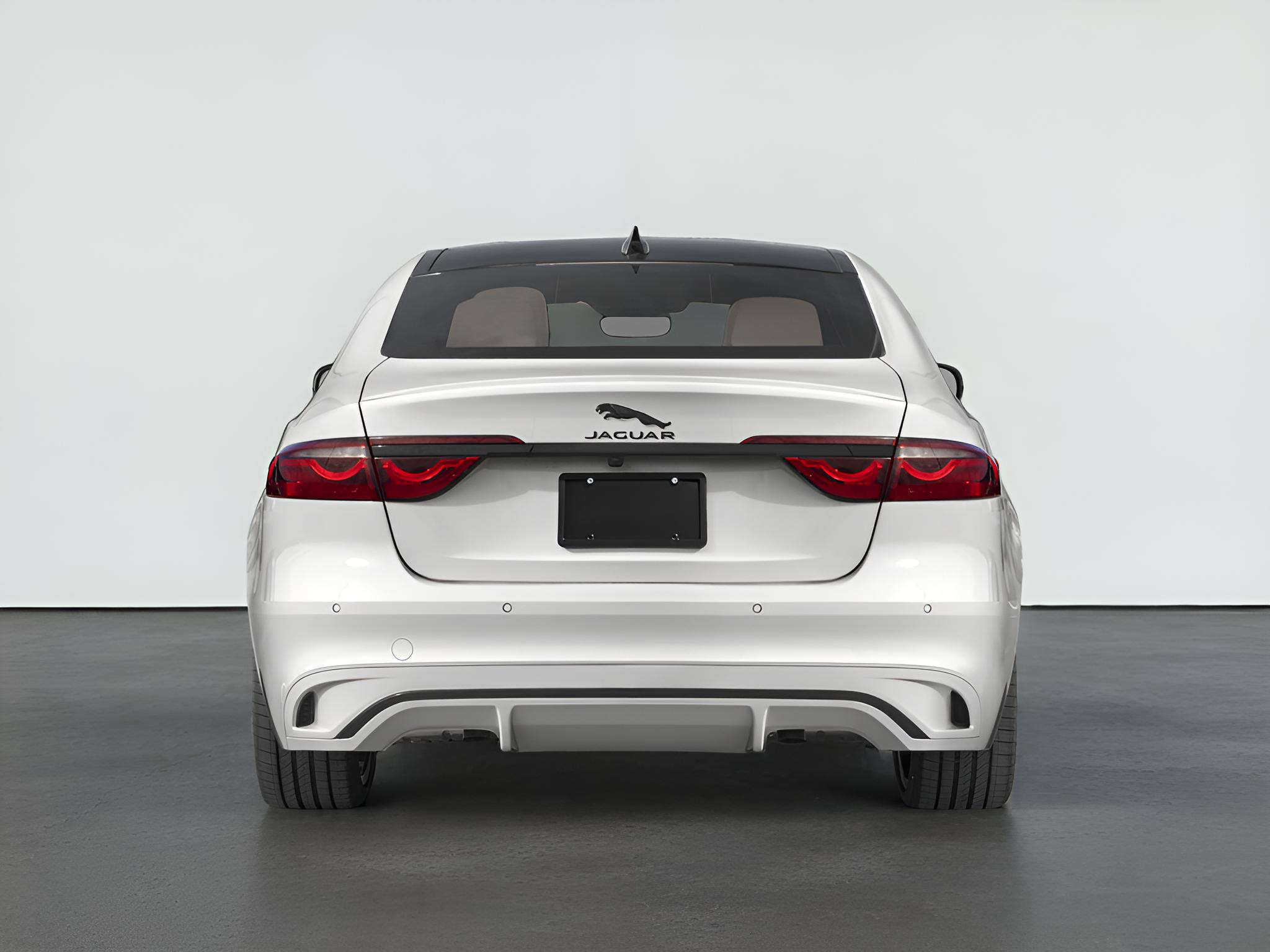 2024 Jaguar XF R-Dynamic SE