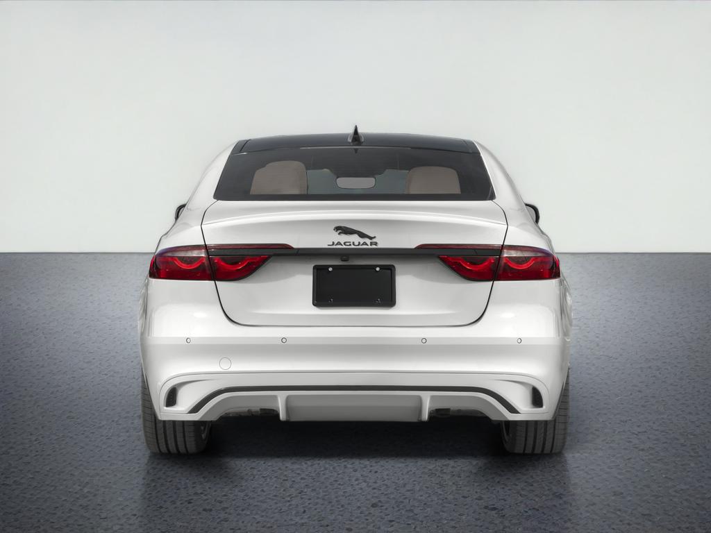 2024 Jaguar XF R-Dynamic SE