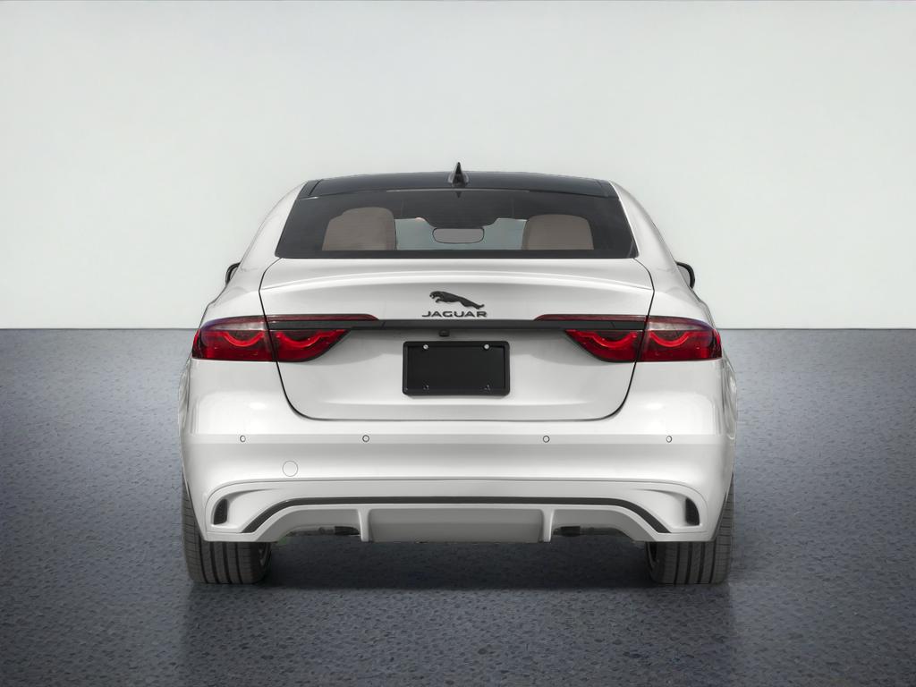 2024 Jaguar XF R-Dynamic SE