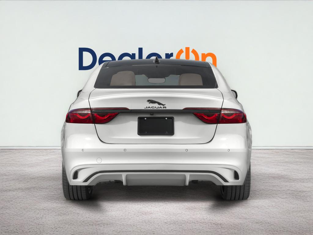 2024 Jaguar XF R-Dynamic SE